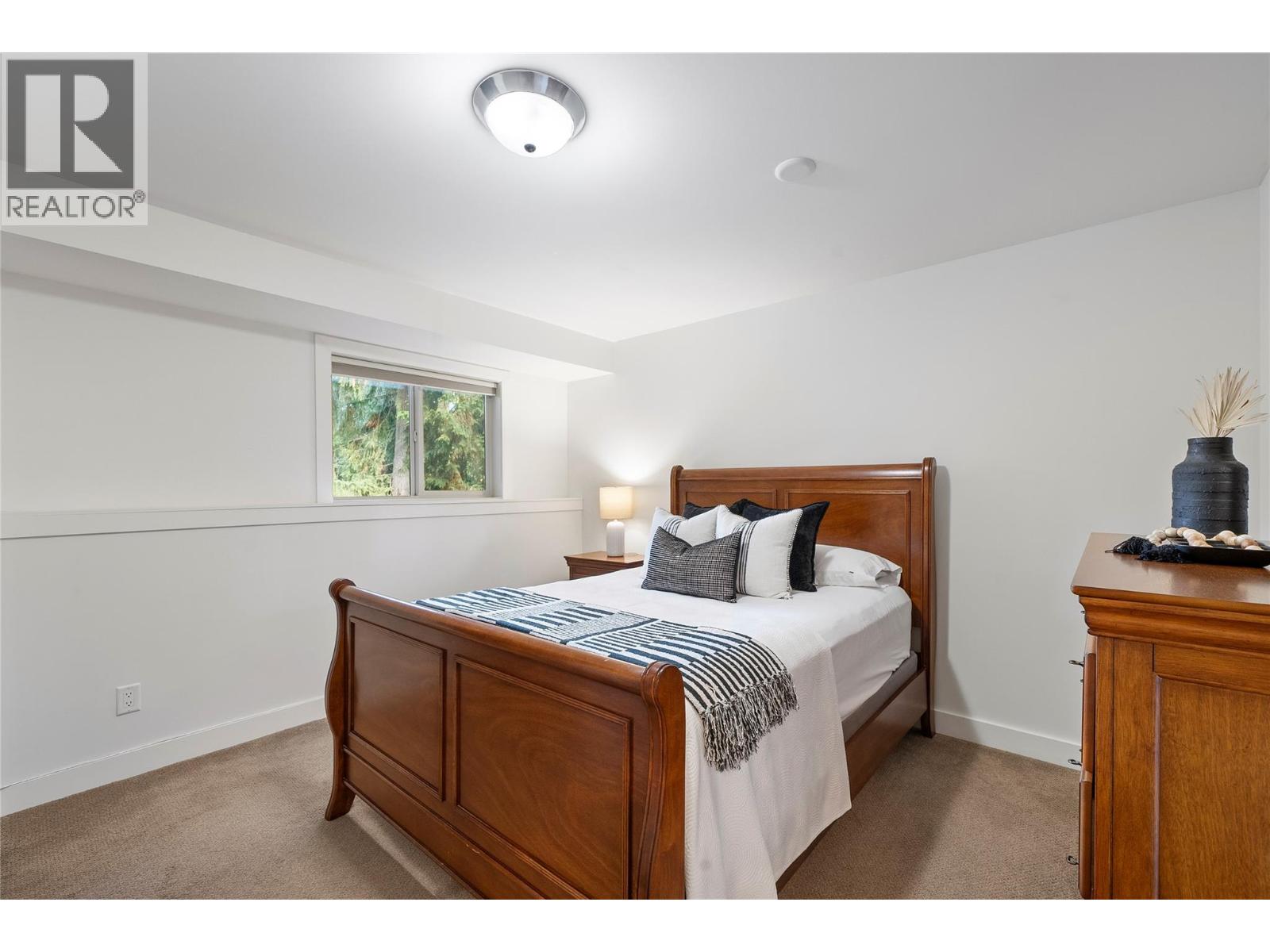  2611 Duncan Road, Blind Bay