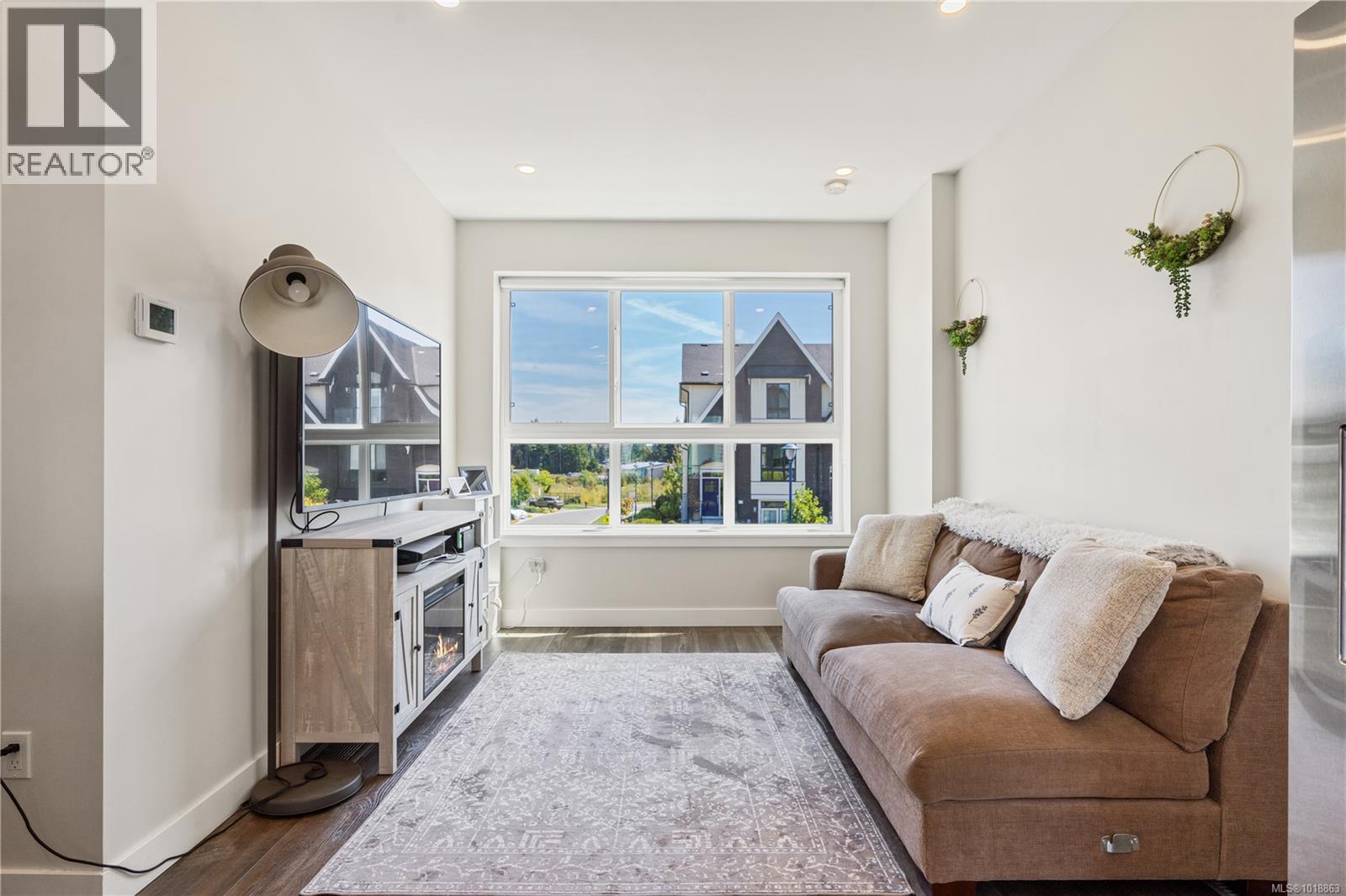  1023 Boxcar Close, Langford