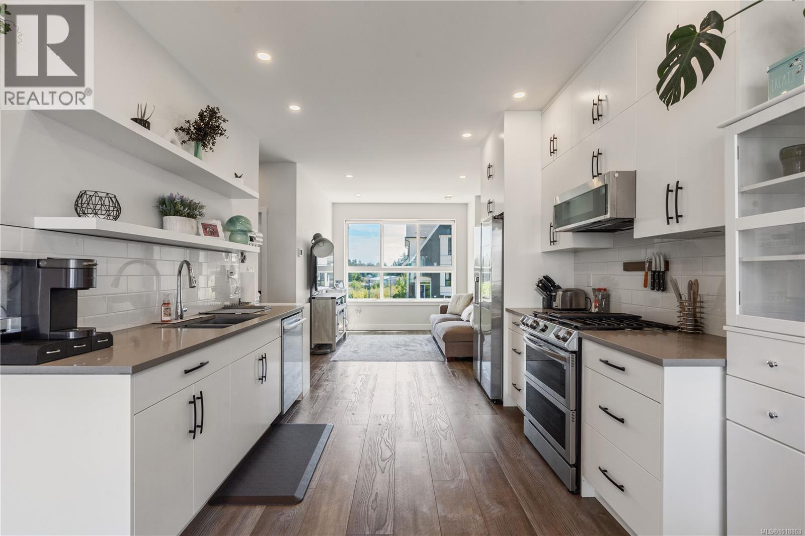  1023 Boxcar Close, Langford