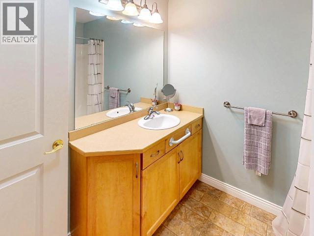 12-4897 ONTARIO AVE, Powell River