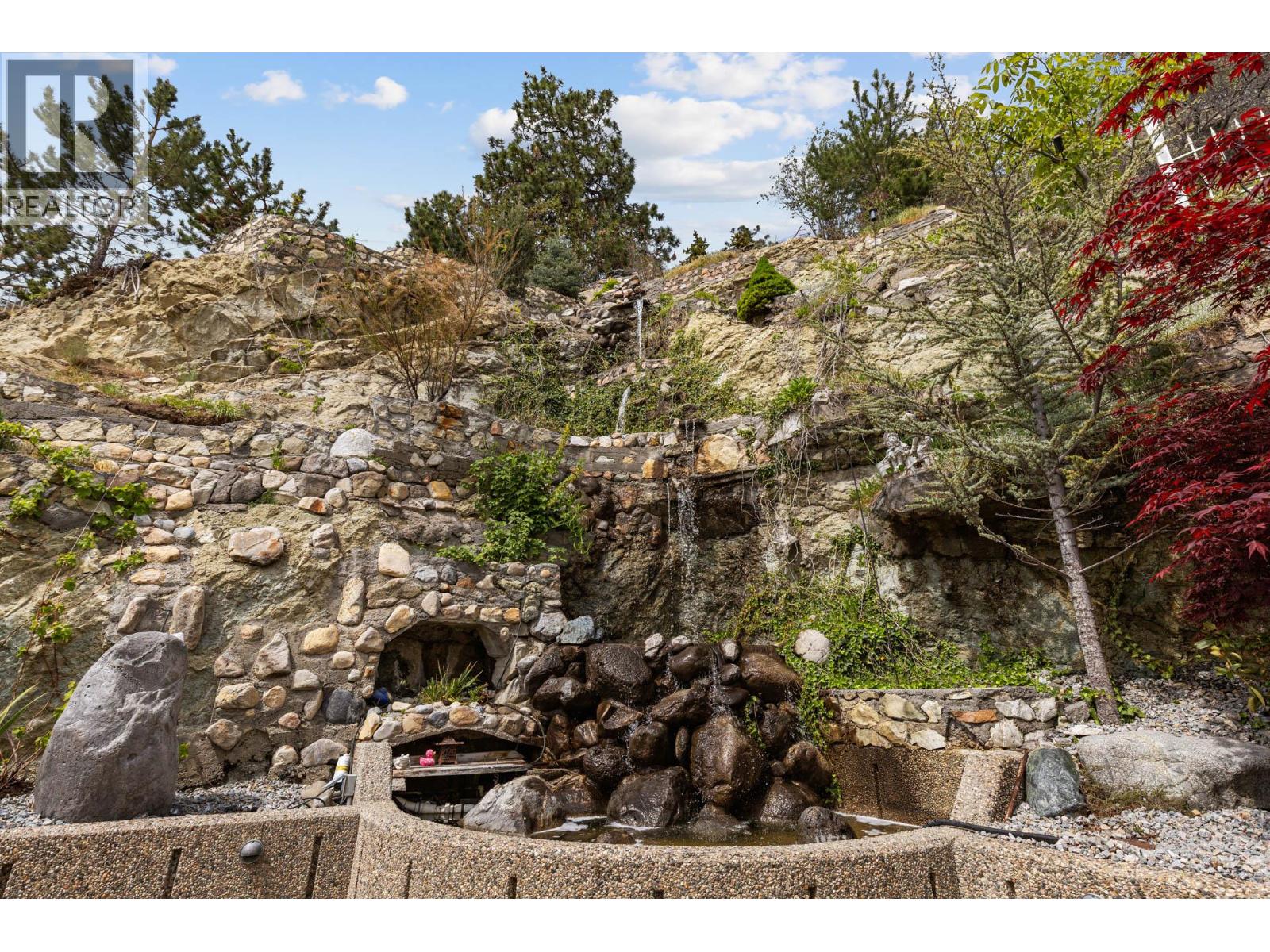  705 Royal Pine Drive, Kelowna