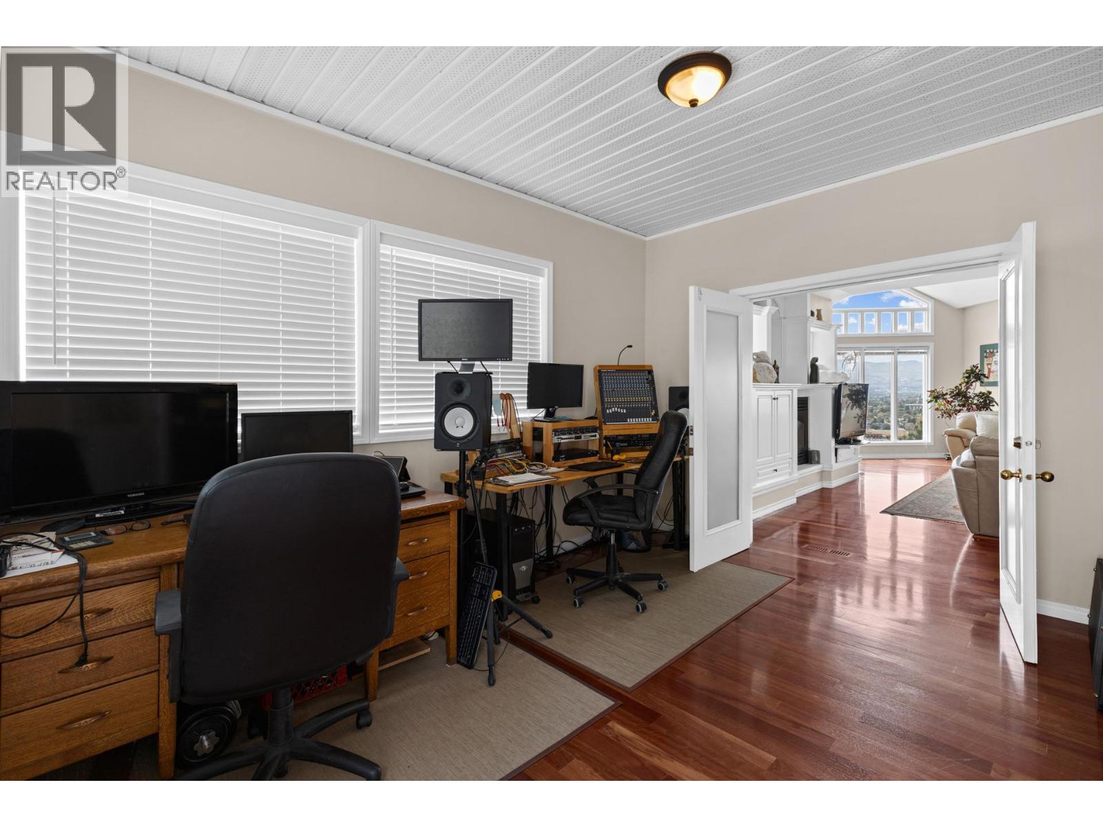  705 Royal Pine Drive, Kelowna