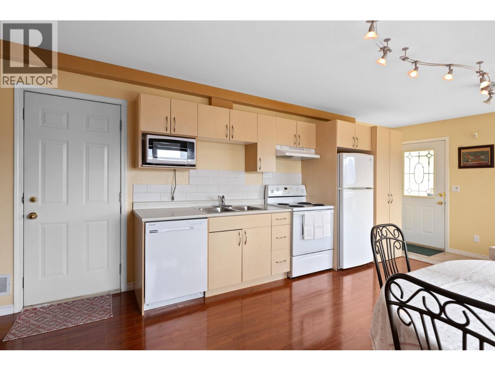  705 Royal Pine Drive, Kelowna