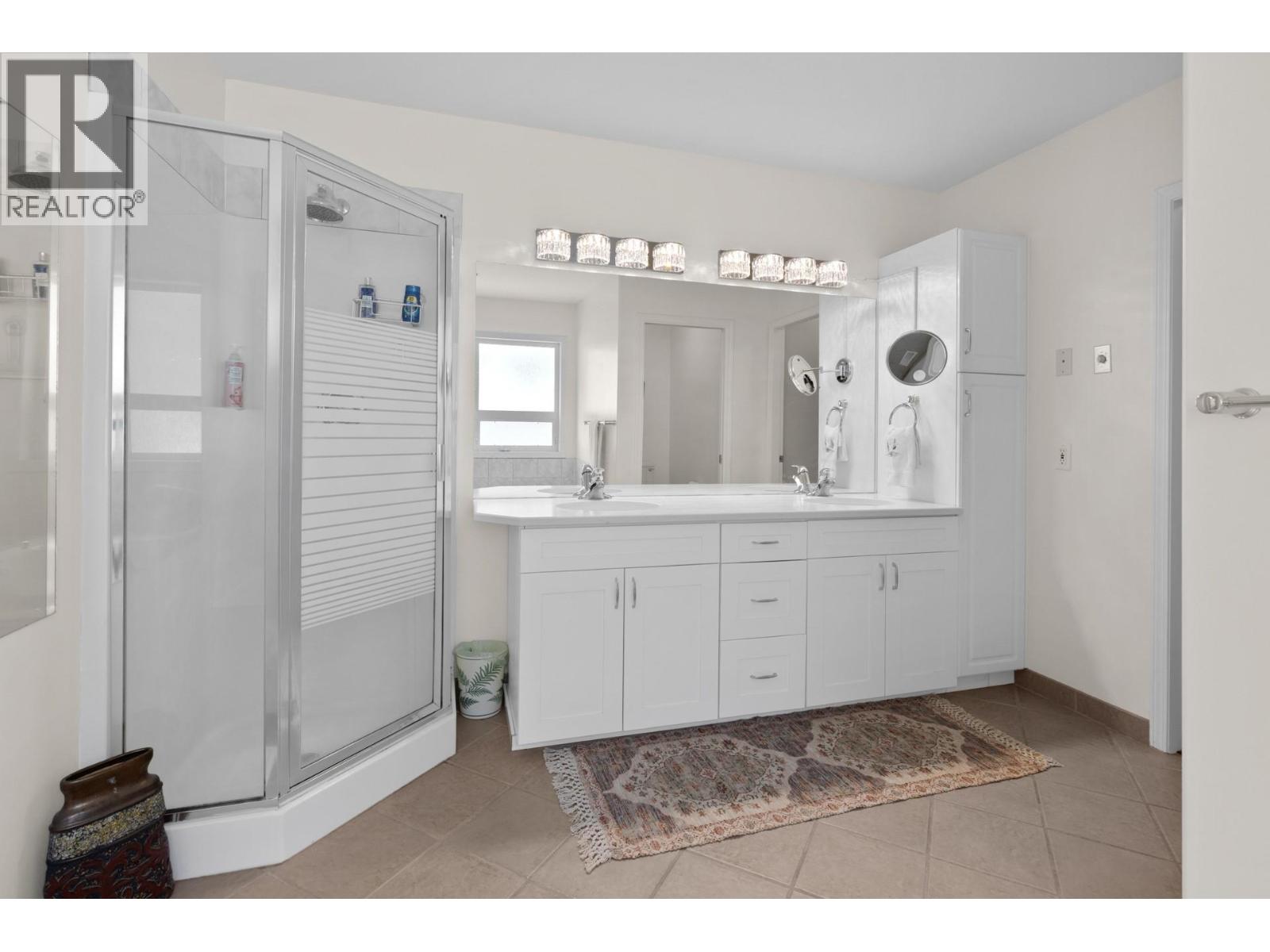  705 Royal Pine Drive, Kelowna