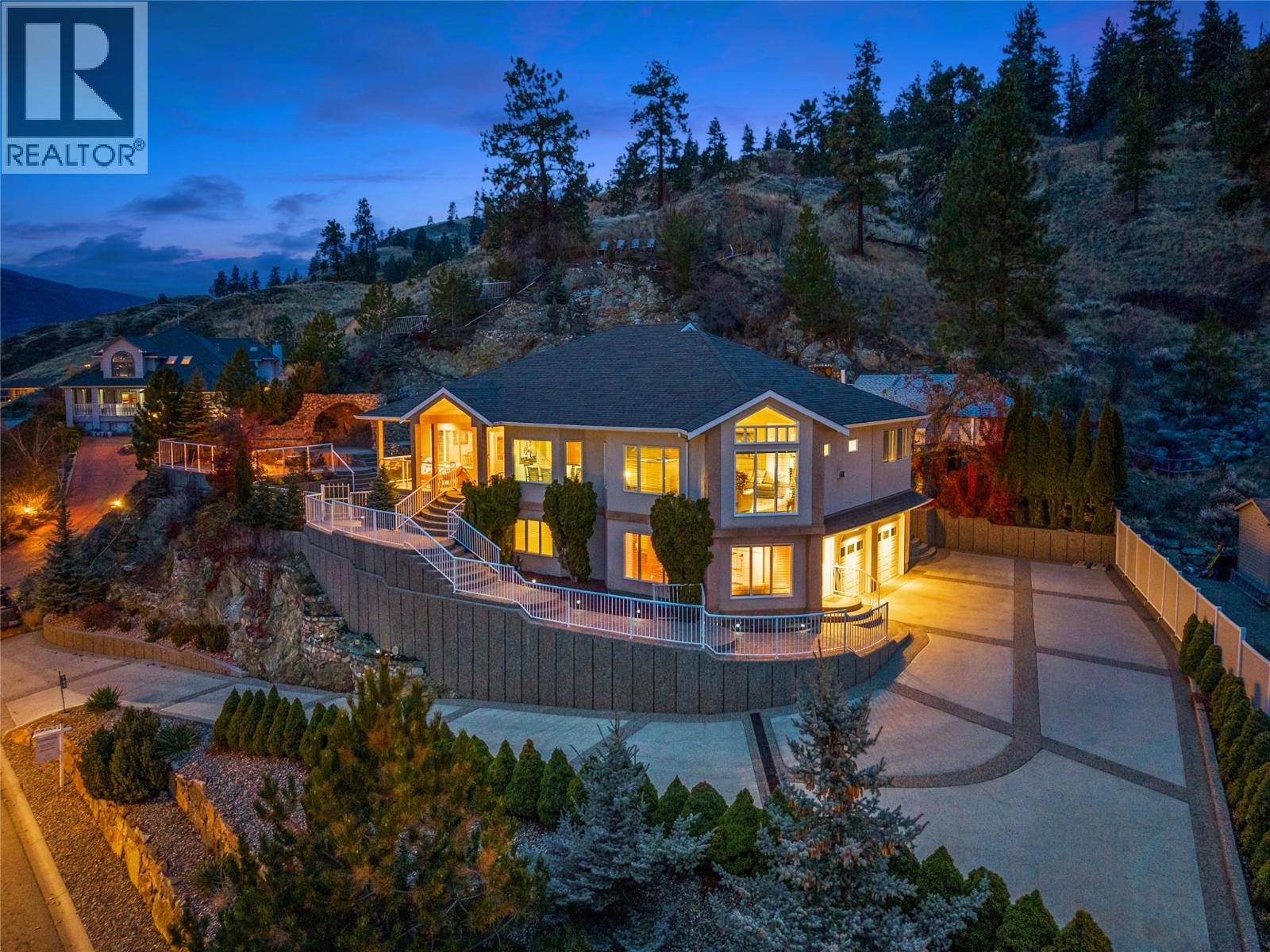  705 Royal Pine Drive, Kelowna