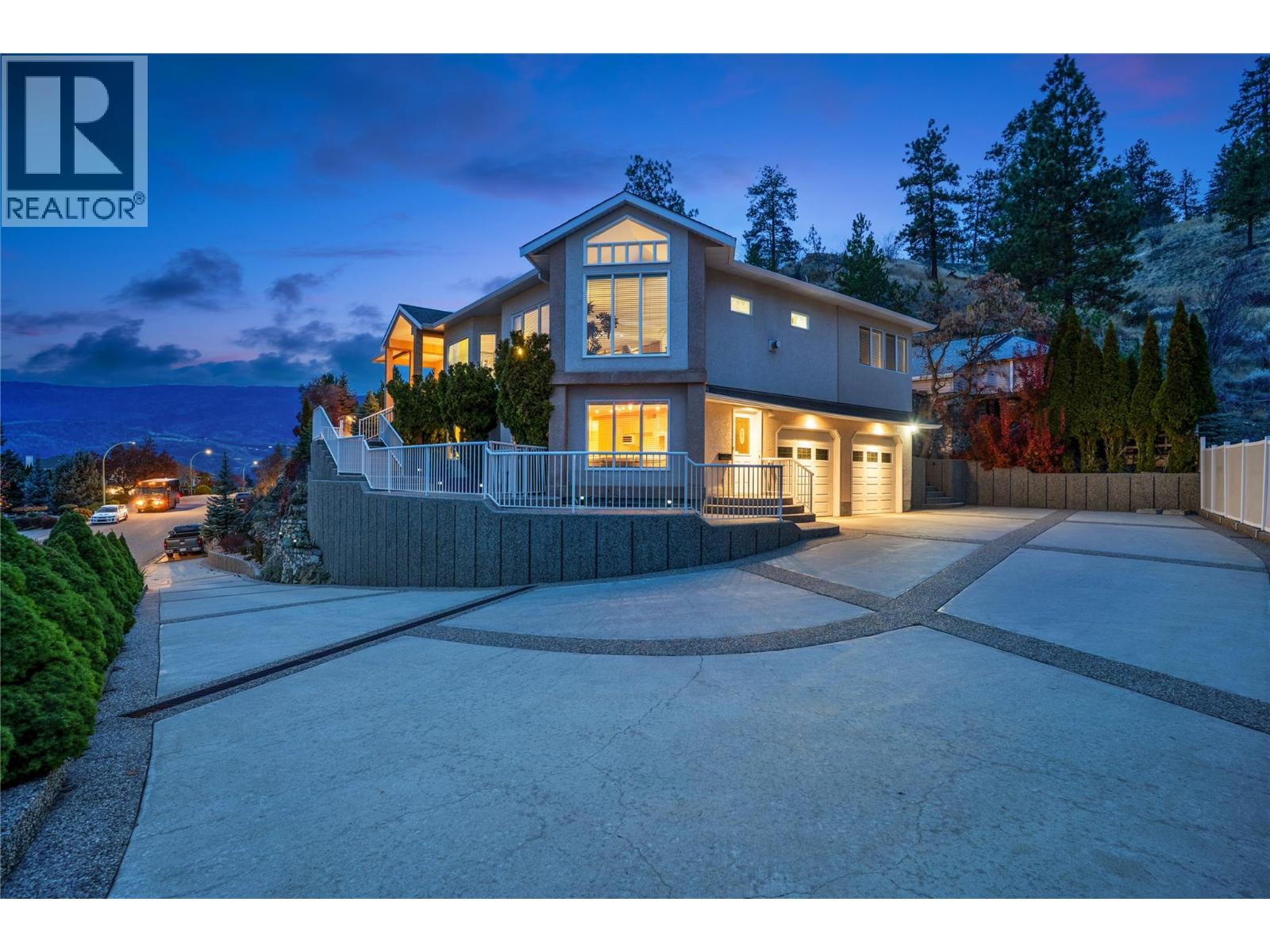  705 Royal Pine Drive, Kelowna
