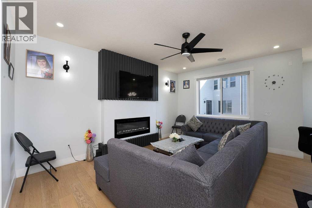 Single Family House for Sale in   Avenue NE Saddle Ridge Calgary 