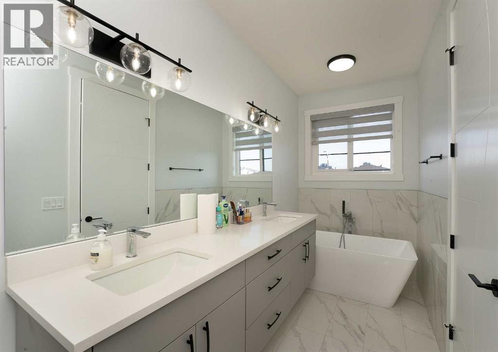 Single Family House for Sale in   Avenue NE Saddle Ridge Calgary 