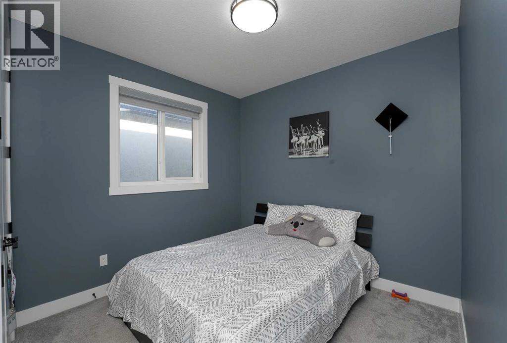 Single Family House for Sale in   Avenue NE Saddle Ridge Calgary 