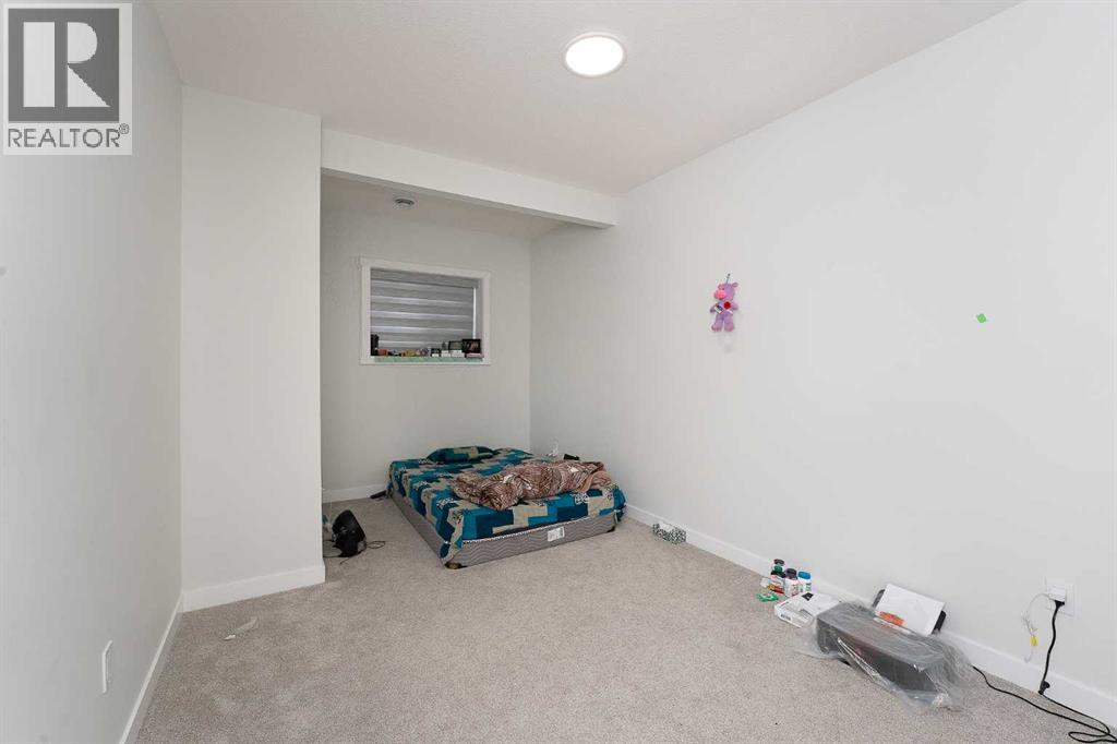 Single Family House for Sale in   Avenue NE Saddle Ridge Calgary 