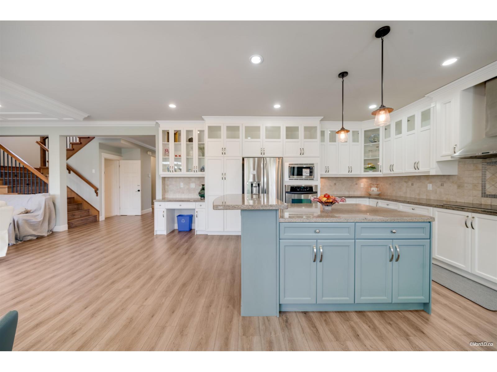 8197 211 STREET, Langley