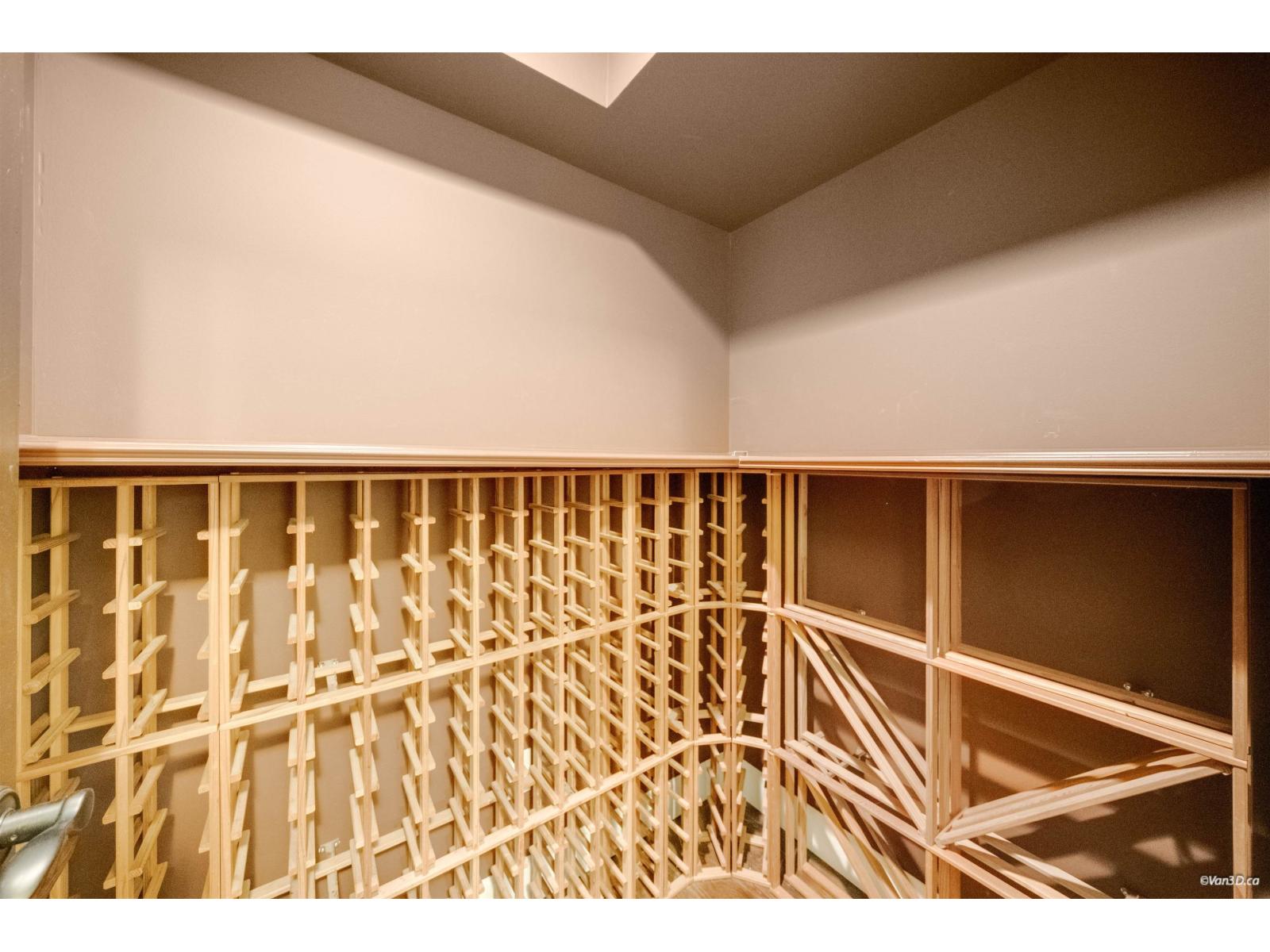 8197 211 STREET, Langley