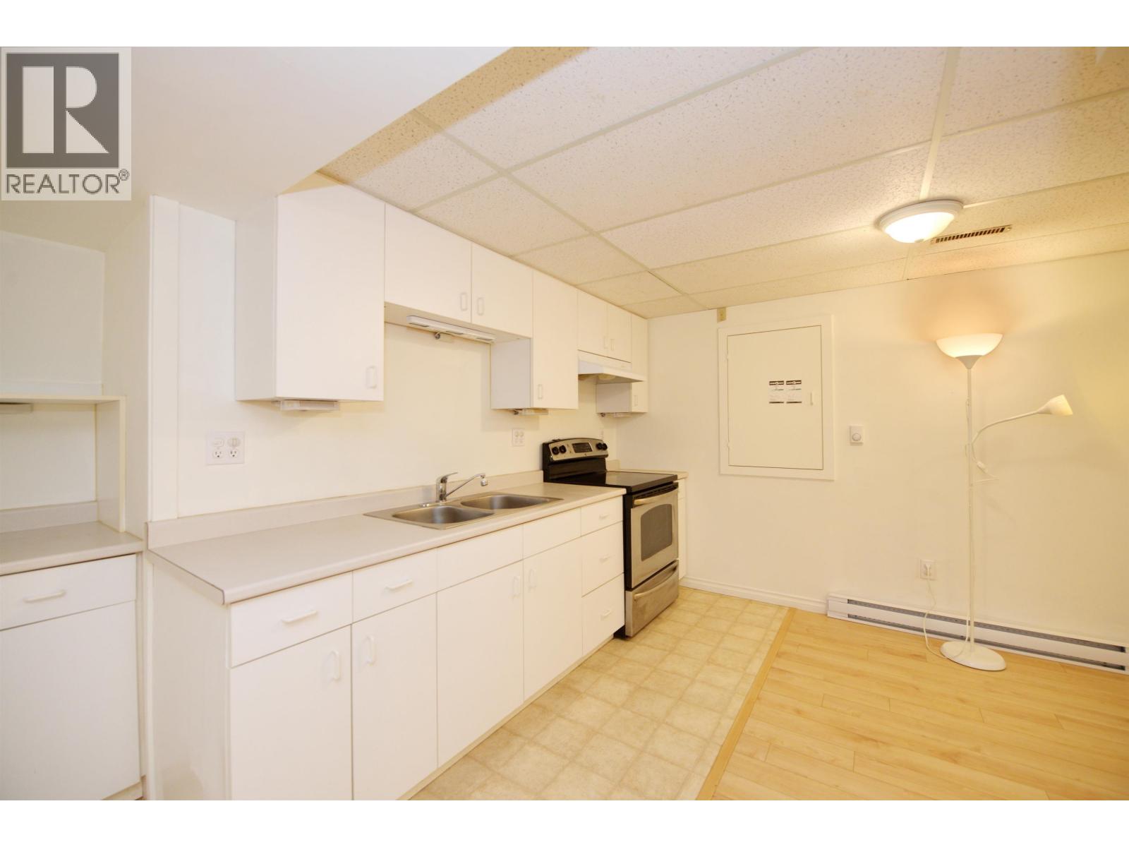 7203 BRIDLEWOOD COURT, Burnaby