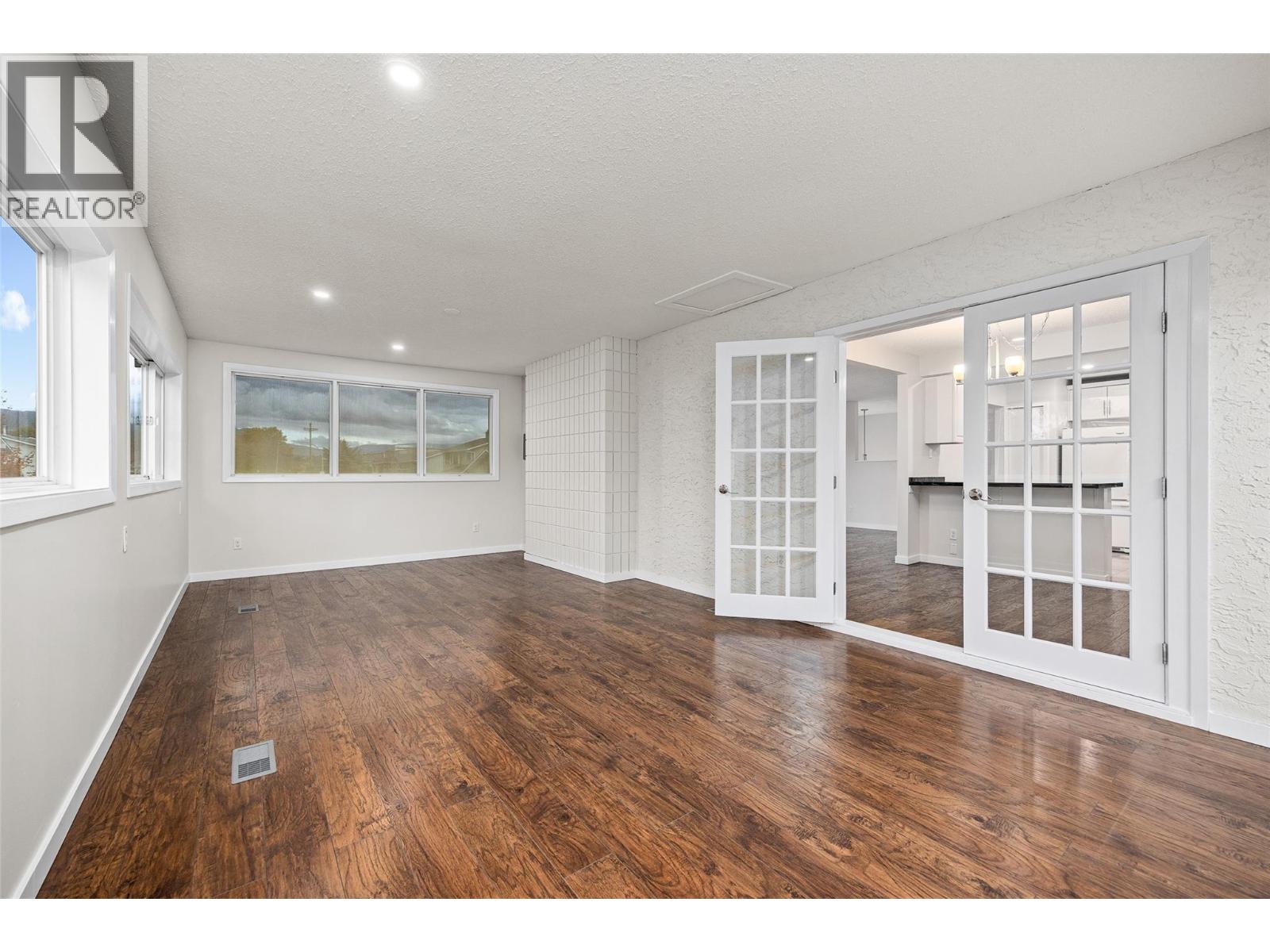  2156 Kaslo Court, Kelowna