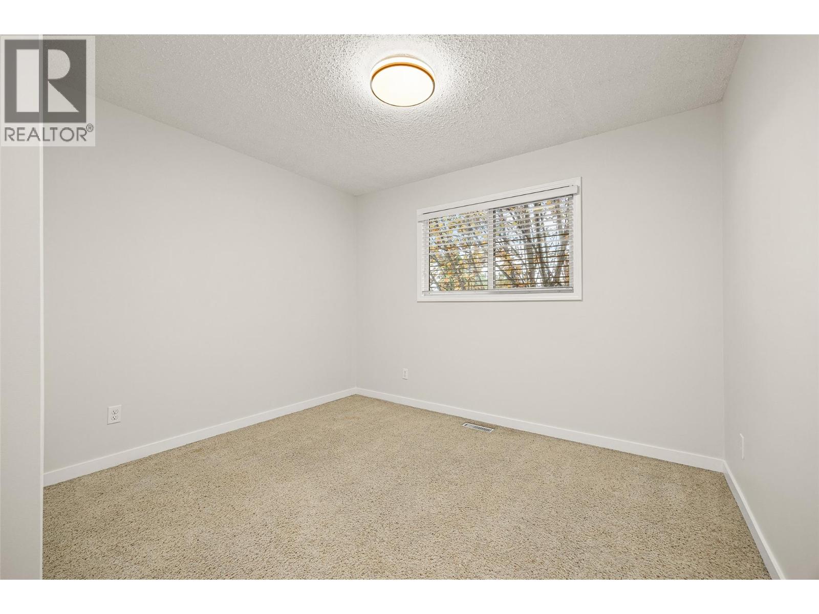  2156 Kaslo Court, Kelowna