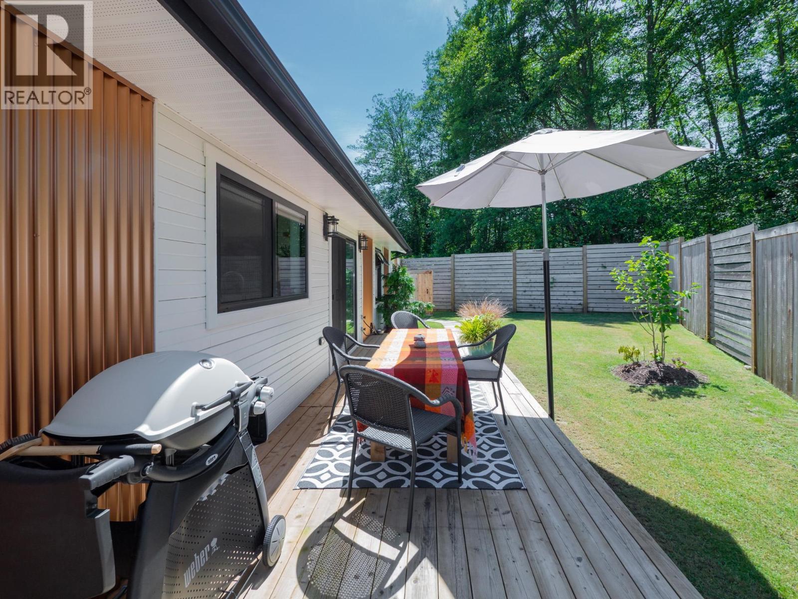 655 DOUGALL ROAD, Gibsons