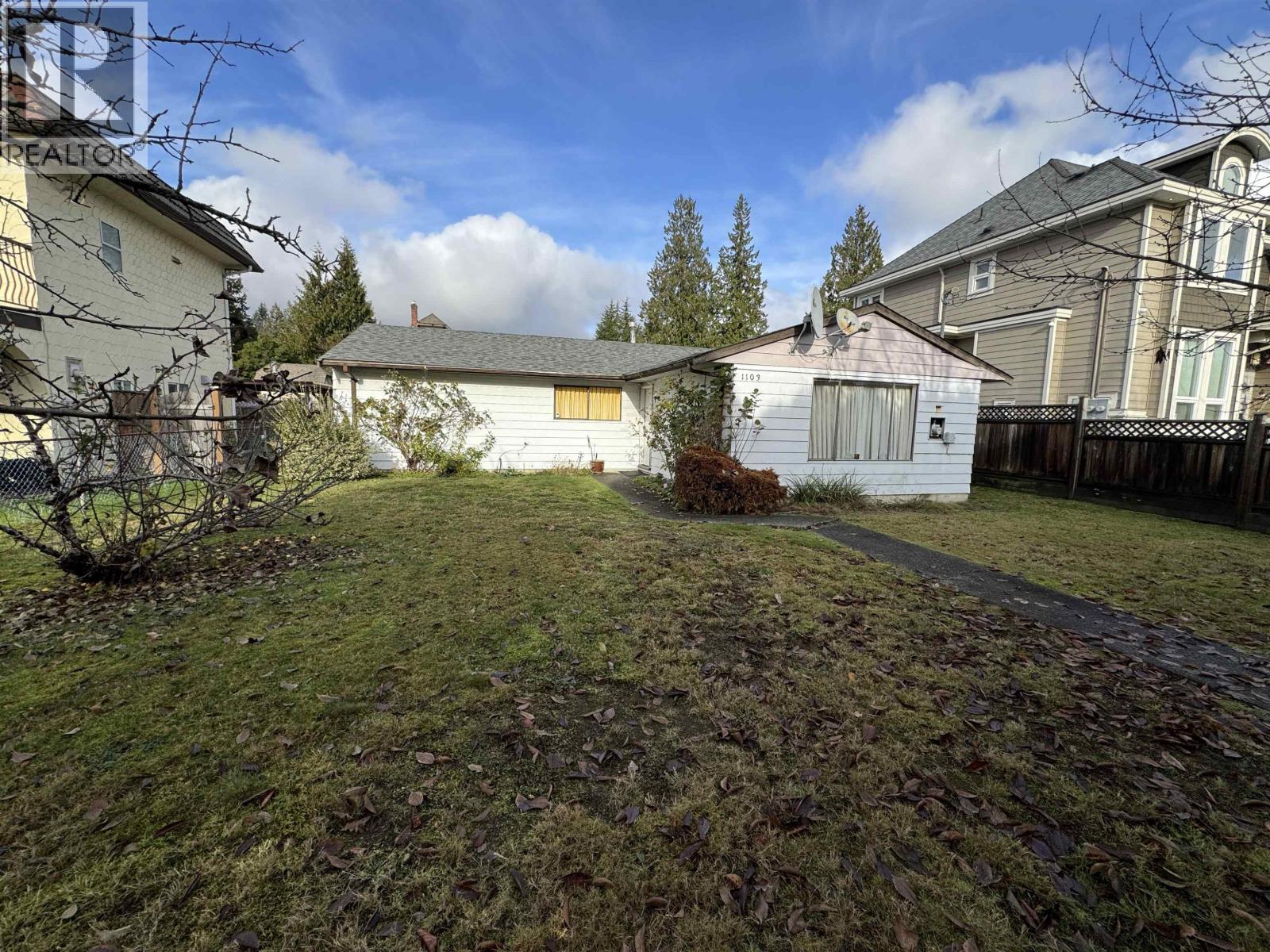 1103 COMO LAKE AVENUE, Coquitlam