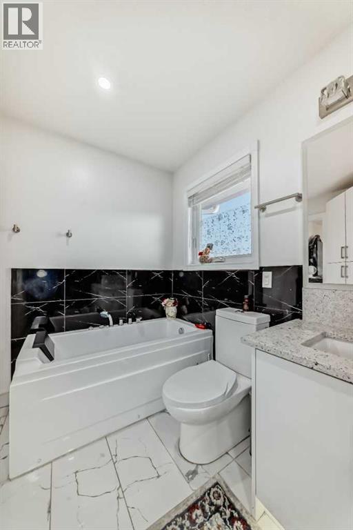 Single Family House for Sale in  Coral Keys Green NE Coral Springs Calgary 