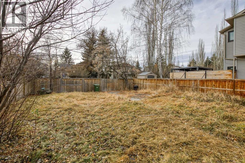 Single Family House 4 Level for Sale in  Shawnessy Drive SW Shawnessy Calgary 