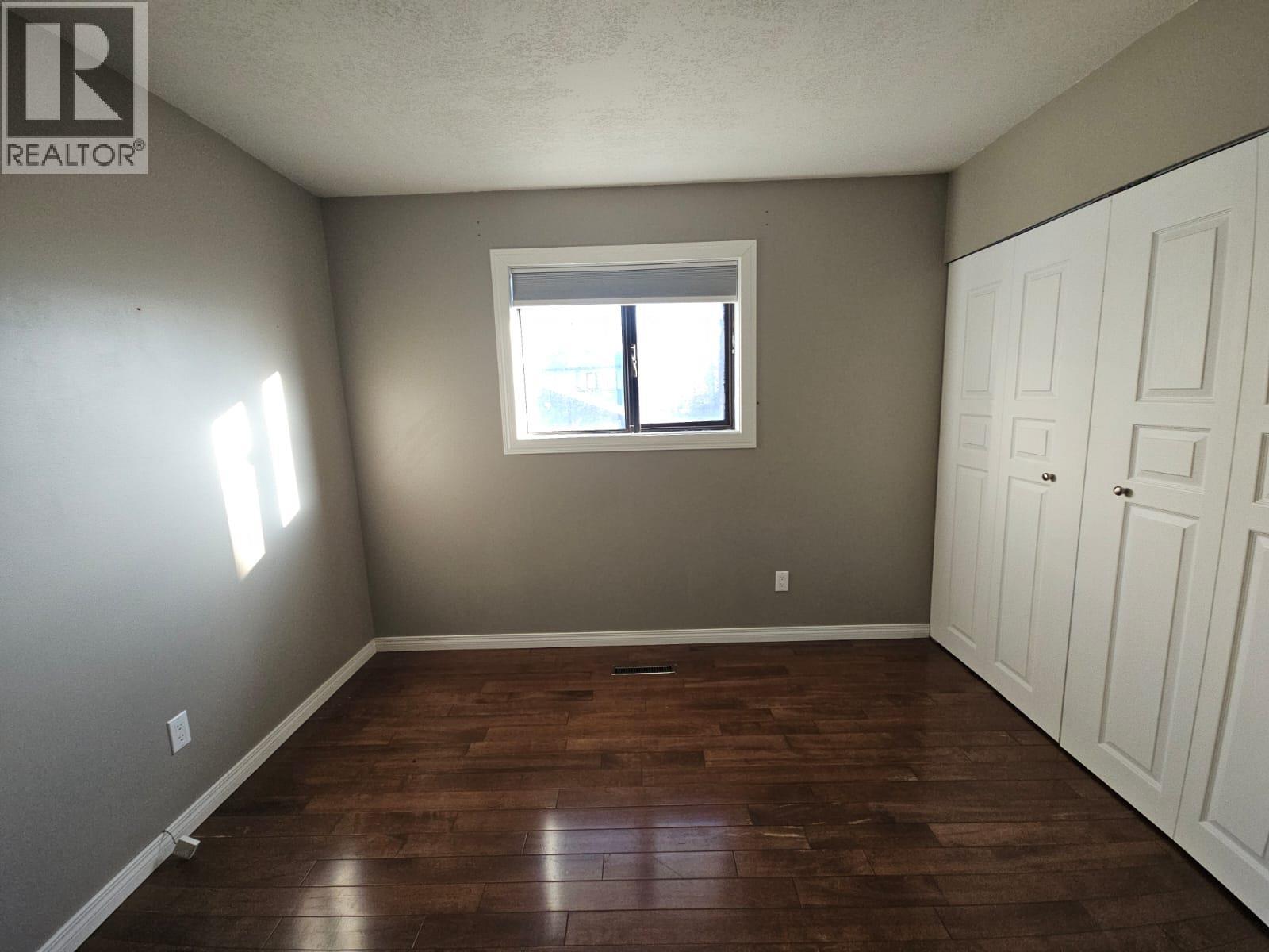 256 Peace River Crescent, Tumbler Ridge