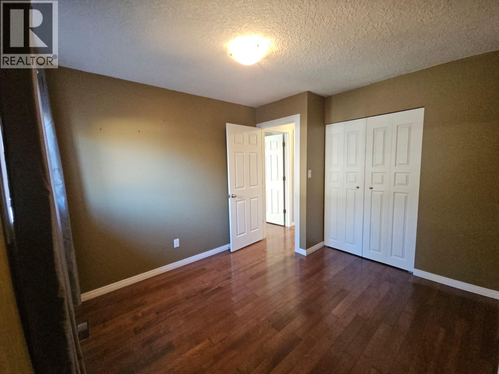 256 Peace River Crescent, Tumbler Ridge