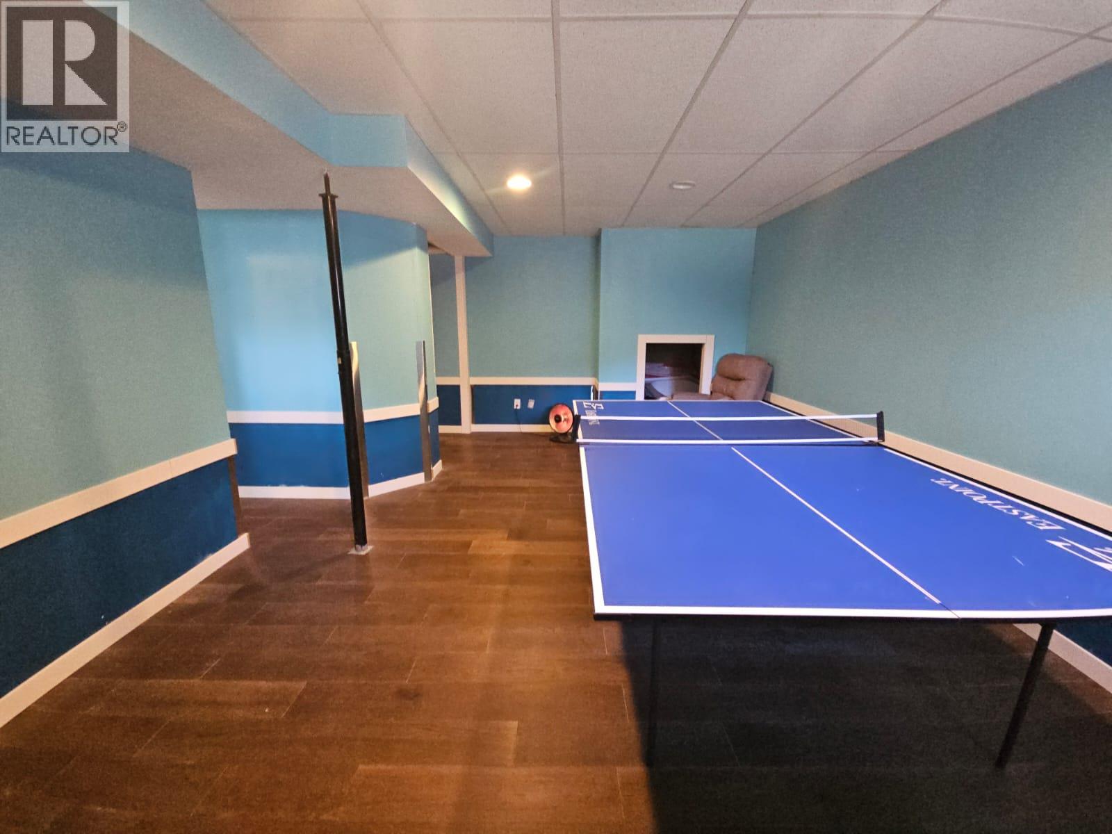 256 Peace River Crescent, Tumbler Ridge