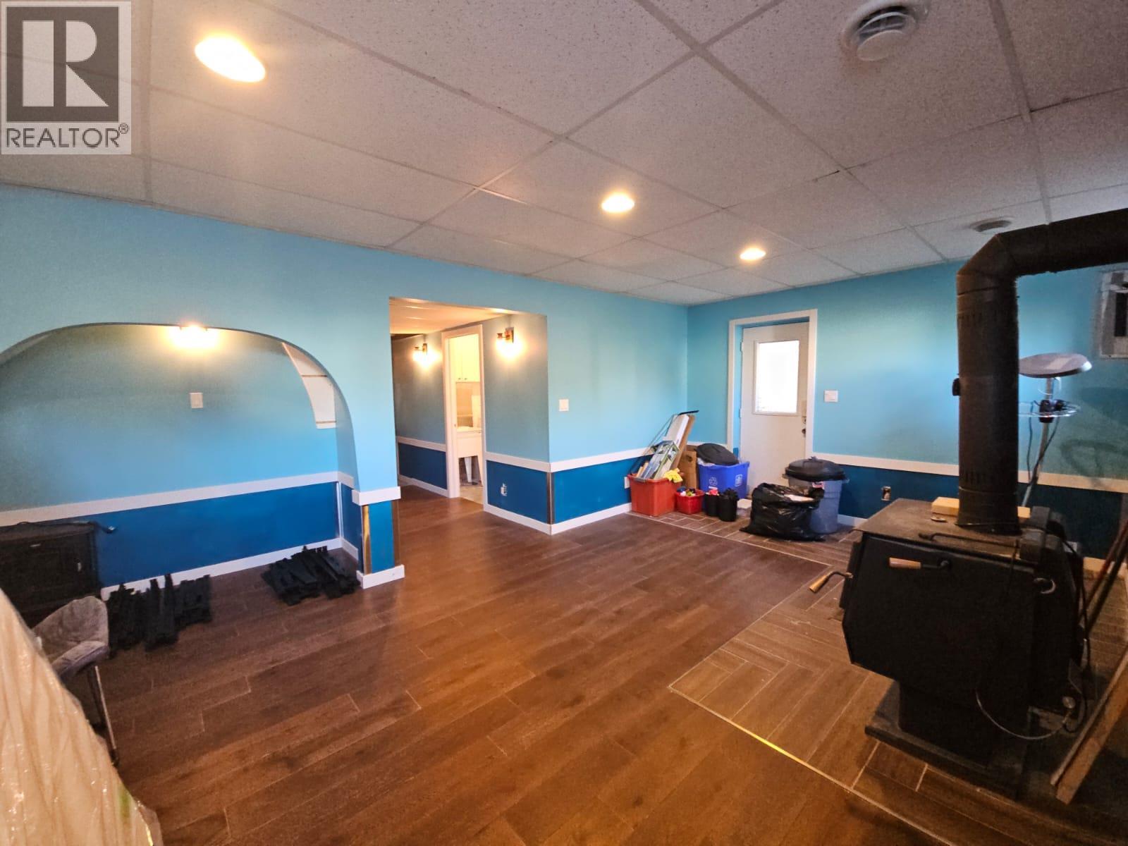 256 Peace River Crescent, Tumbler Ridge