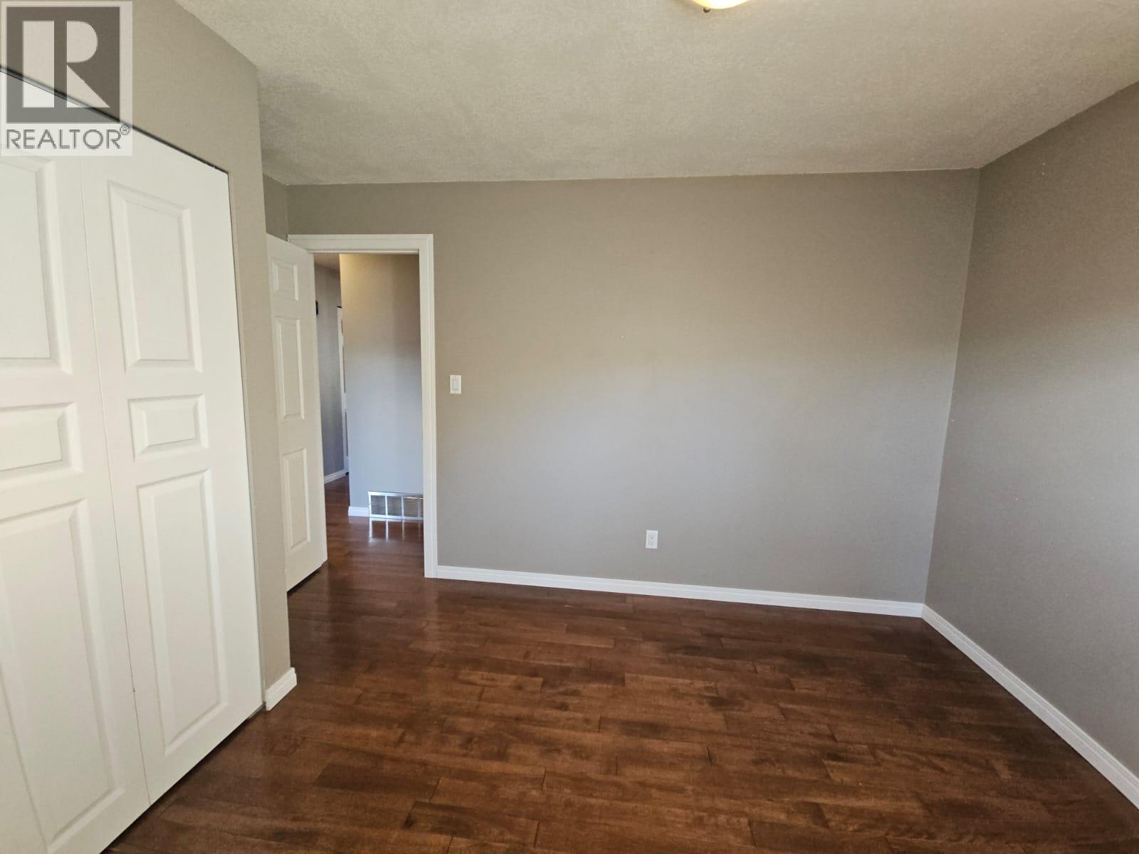 256 Peace River Crescent, Tumbler Ridge