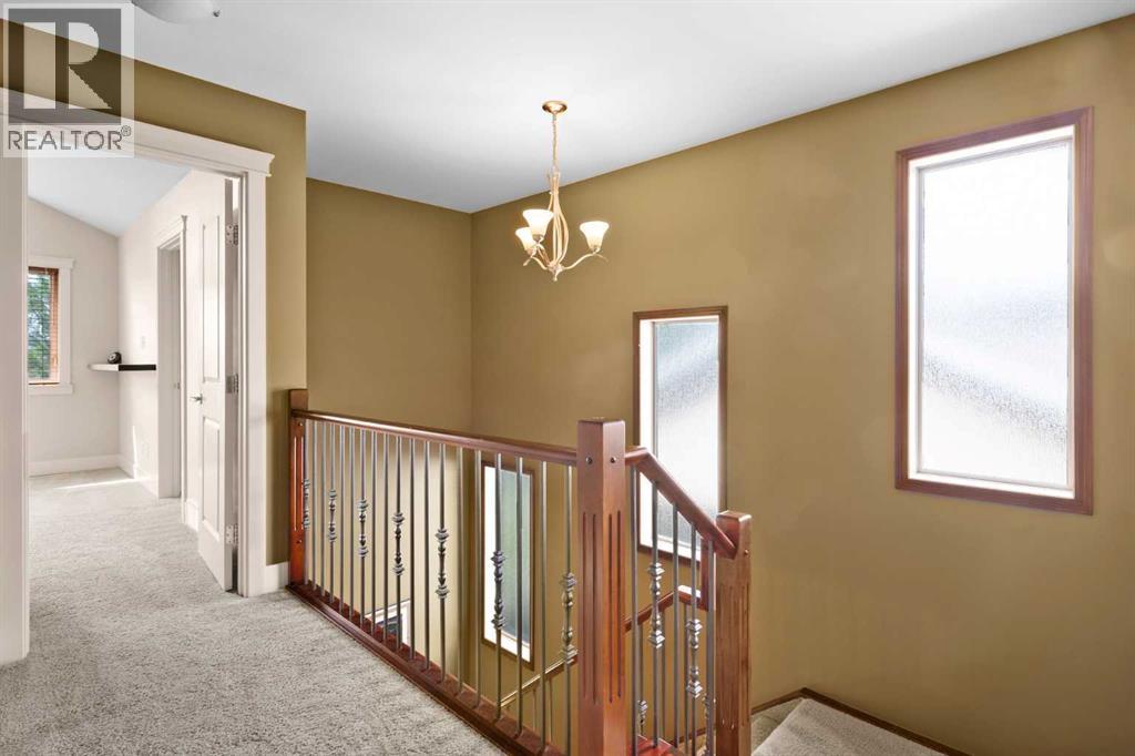 Single Family House for Sale in   Street NE Winston Heights/Mountview Calgary 