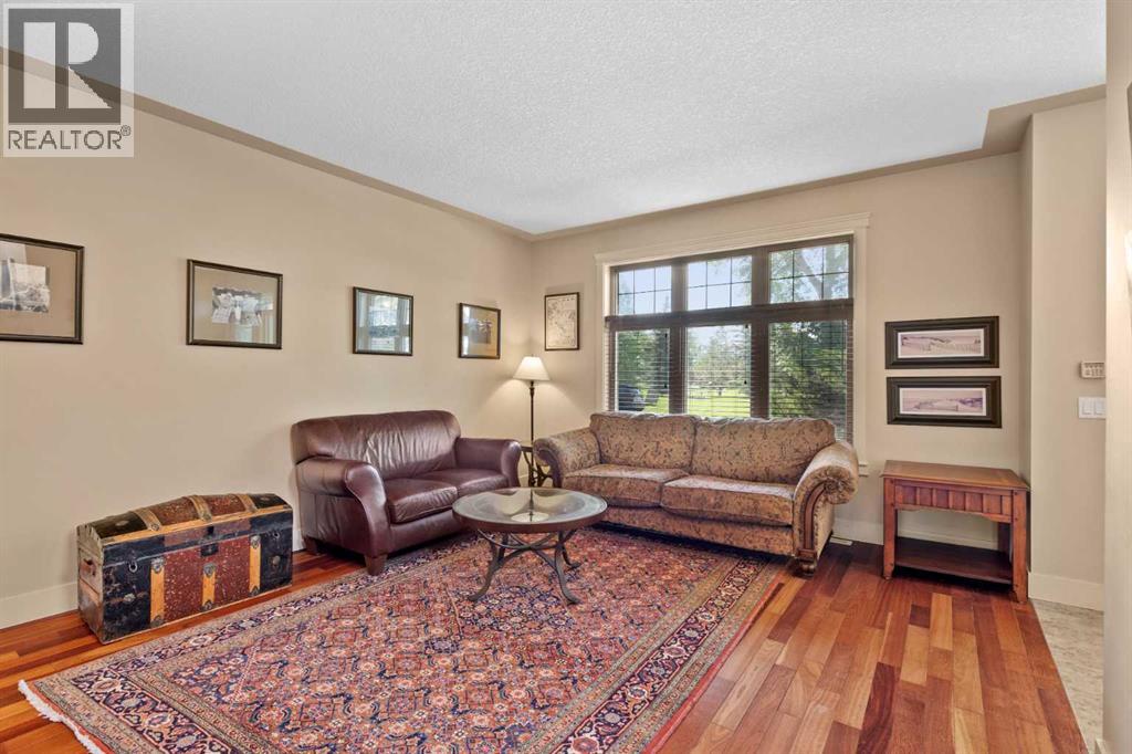 Single Family House for Sale in   Street NE Winston Heights/Mountview Calgary 