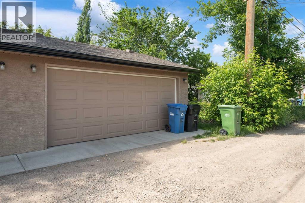 Single Family House for Sale in   Street NE Winston Heights/Mountview Calgary 