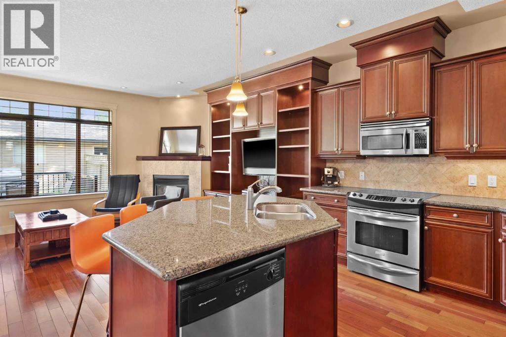 Single Family House for Sale in   Street NE Winston Heights/Mountview Calgary 