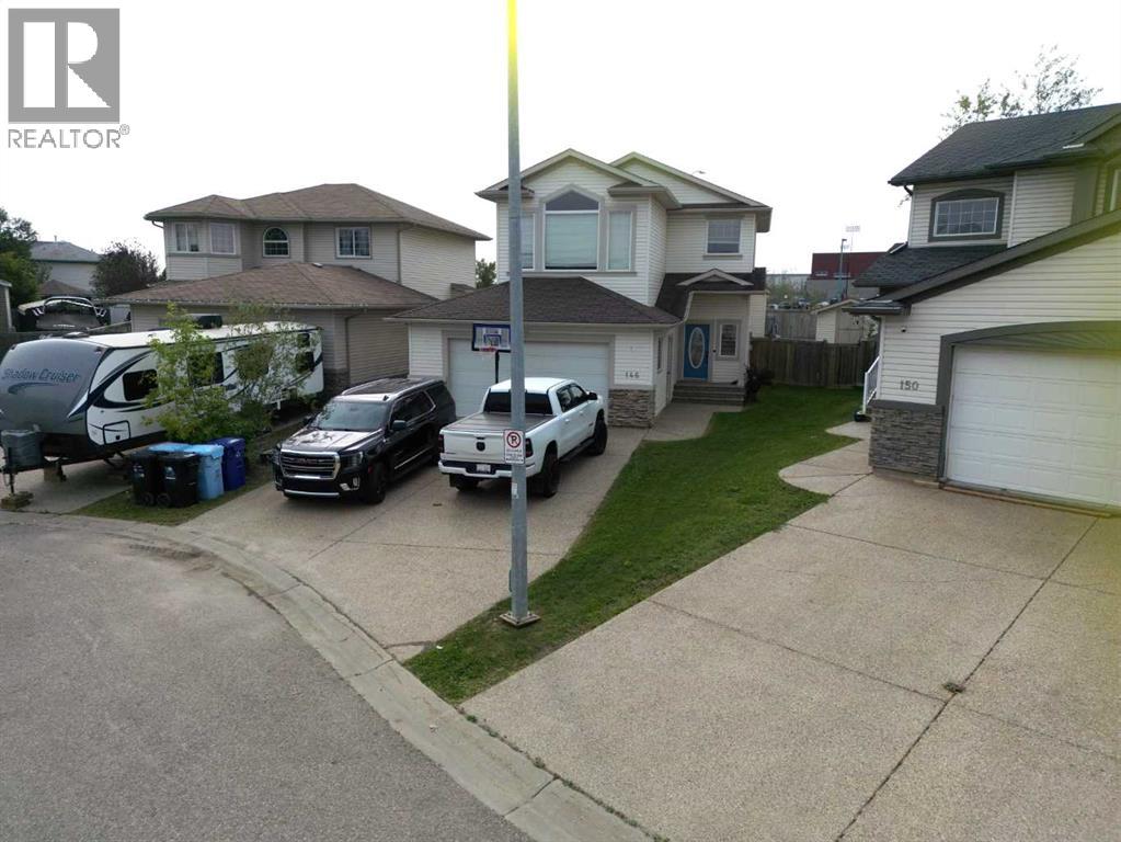 146 Plamondon Way, Fort McMurray
