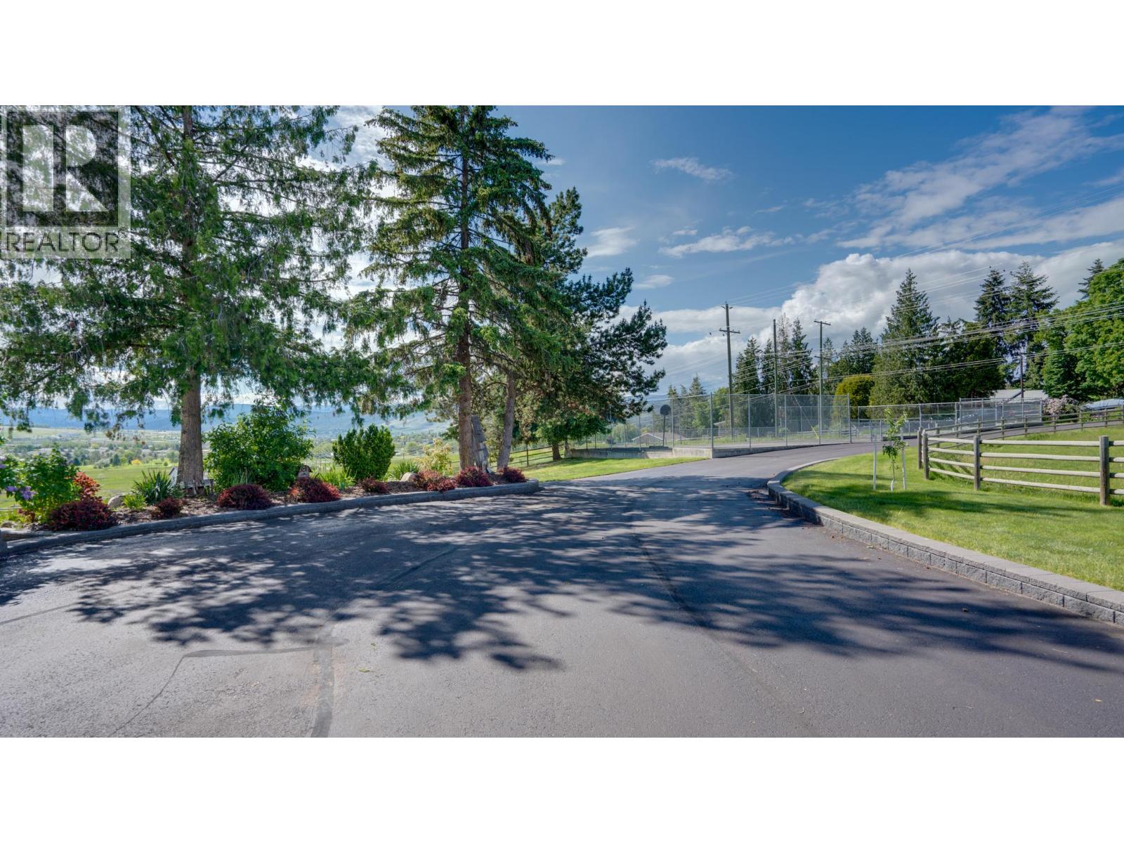  620 Mountview Road, Vernon
