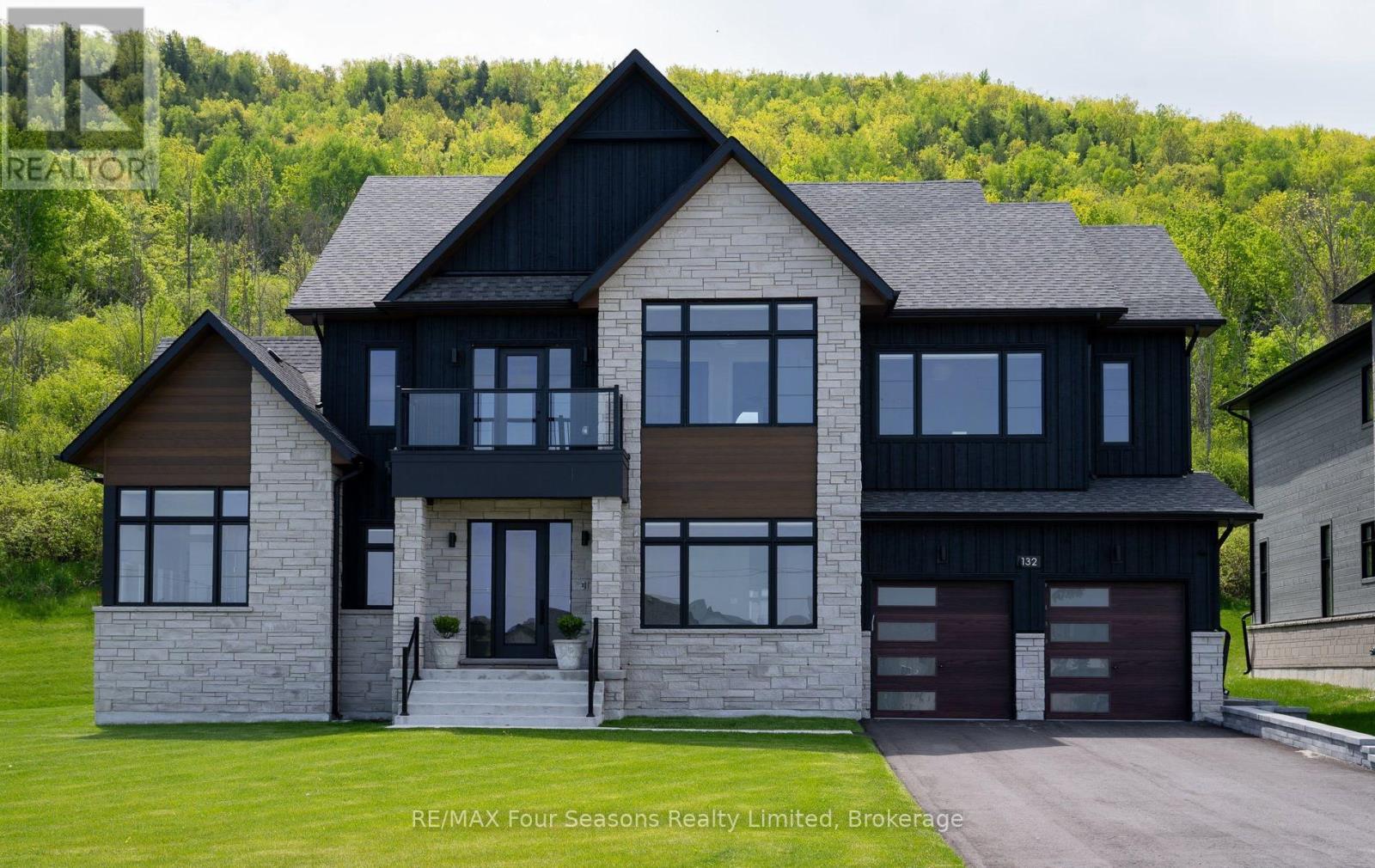 132 DOROTHY DRIVE - 1