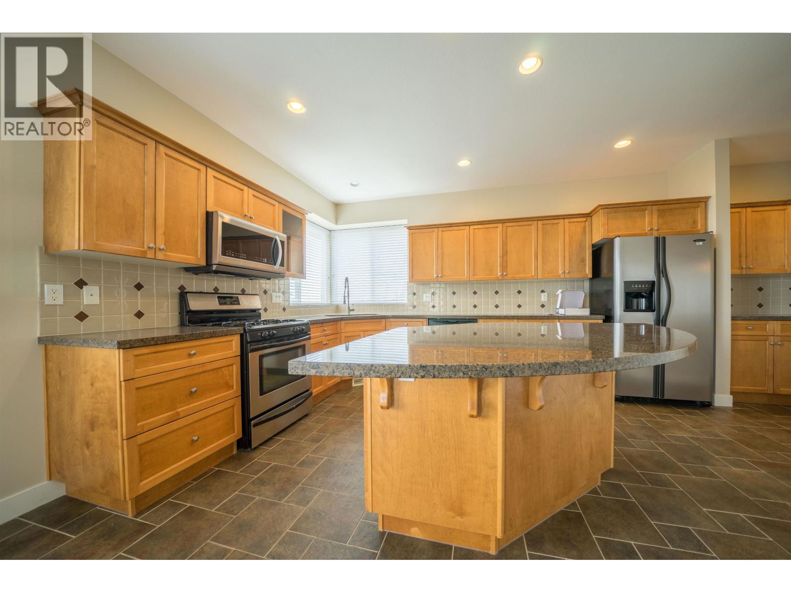 112 MAPLE DRIVE, Port Moody