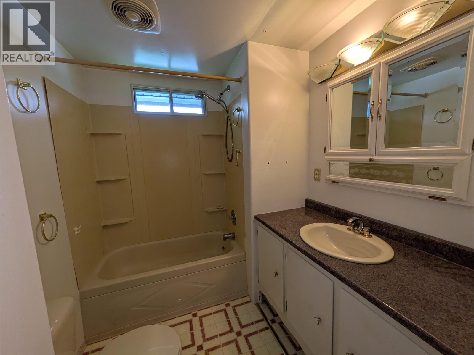 4195 KNIGHT CRESCENT, Prince George