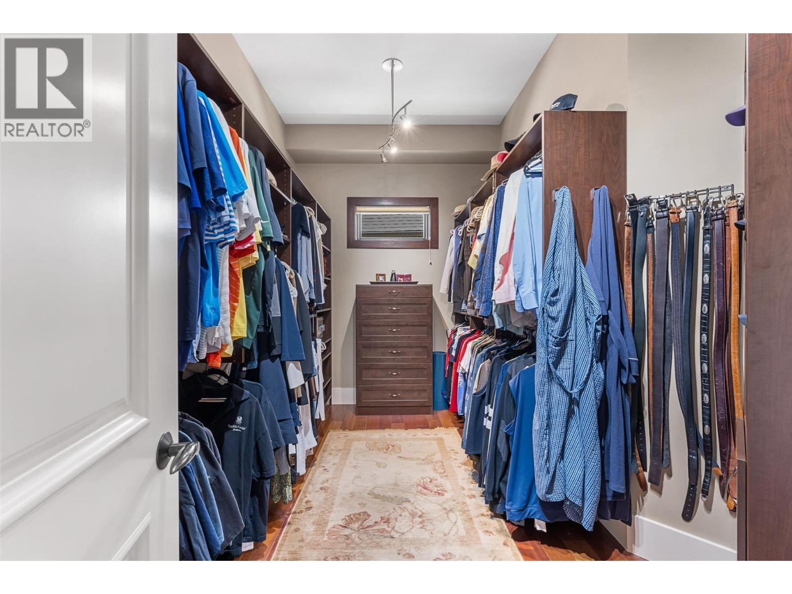  734 Marin Crescent, Kelowna