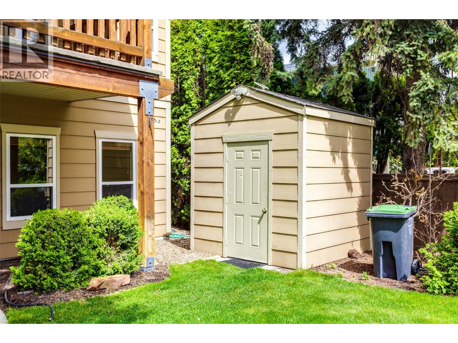  860 Glenwood Avenue, Kelowna