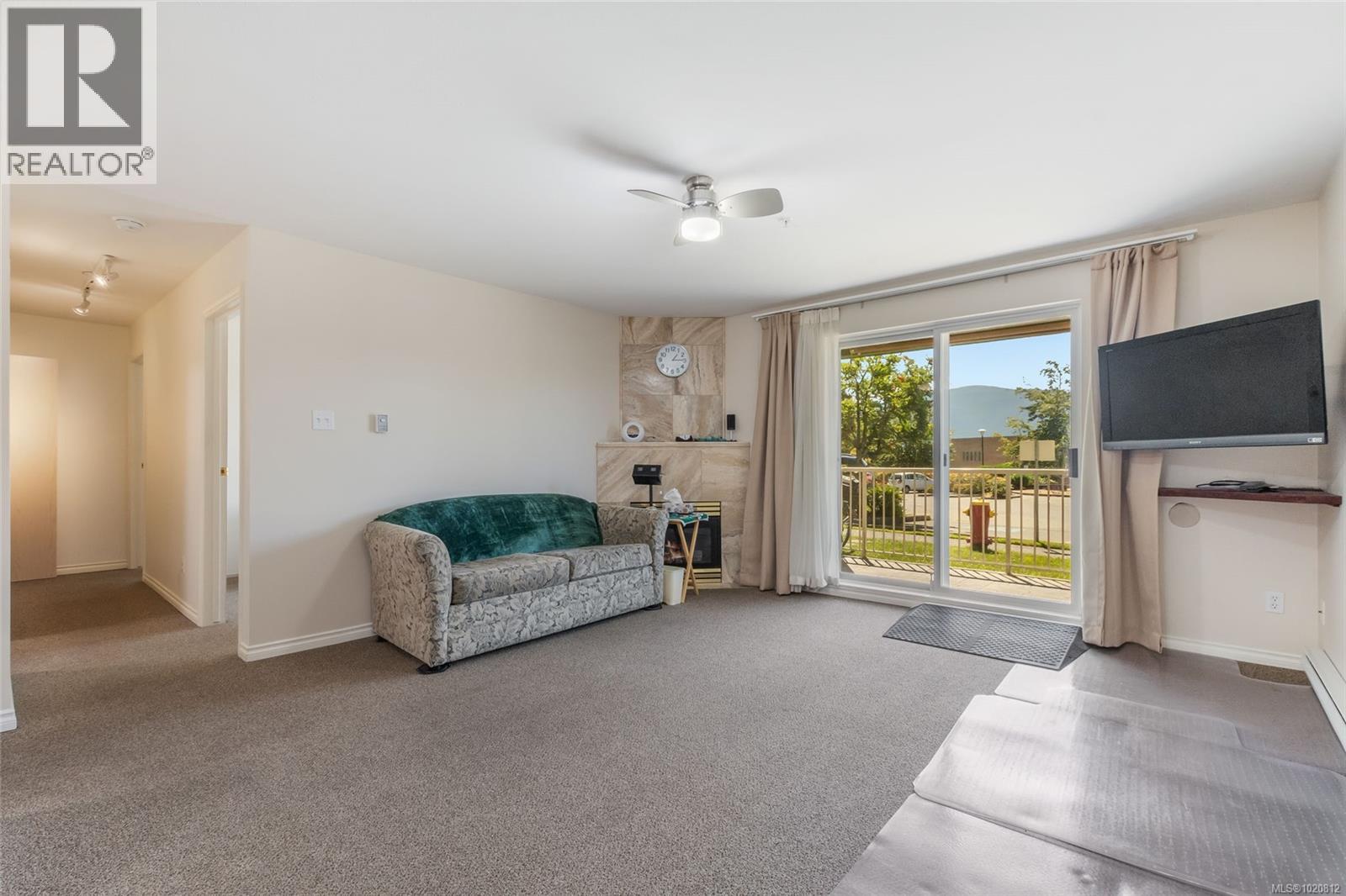 111 4971 Songbird Pl, Nanaimo