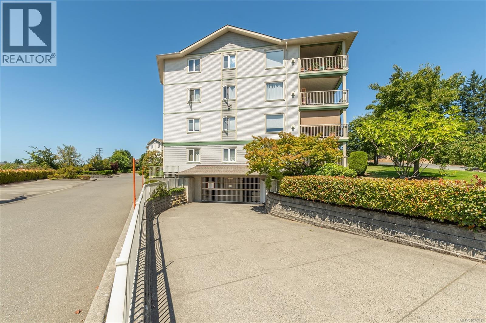 111 4971 Songbird Pl, Nanaimo