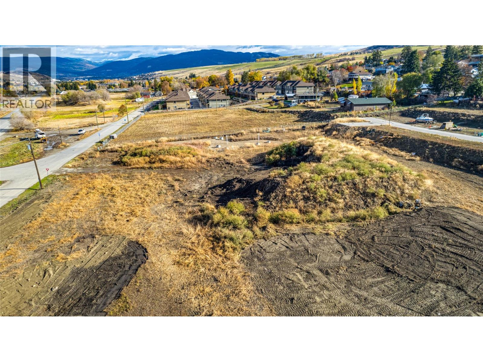  6758 Okanagan Avenue, Vernon