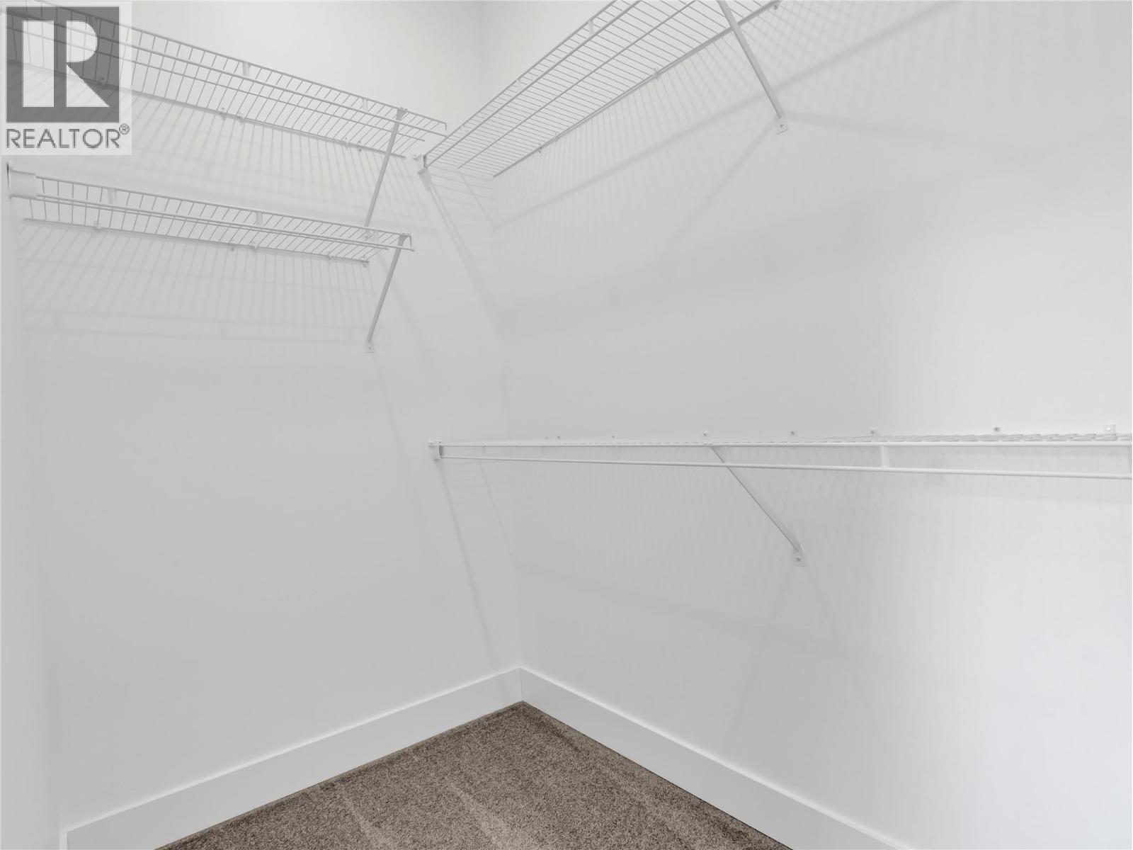 102 453 MAURICE Street, Penticton