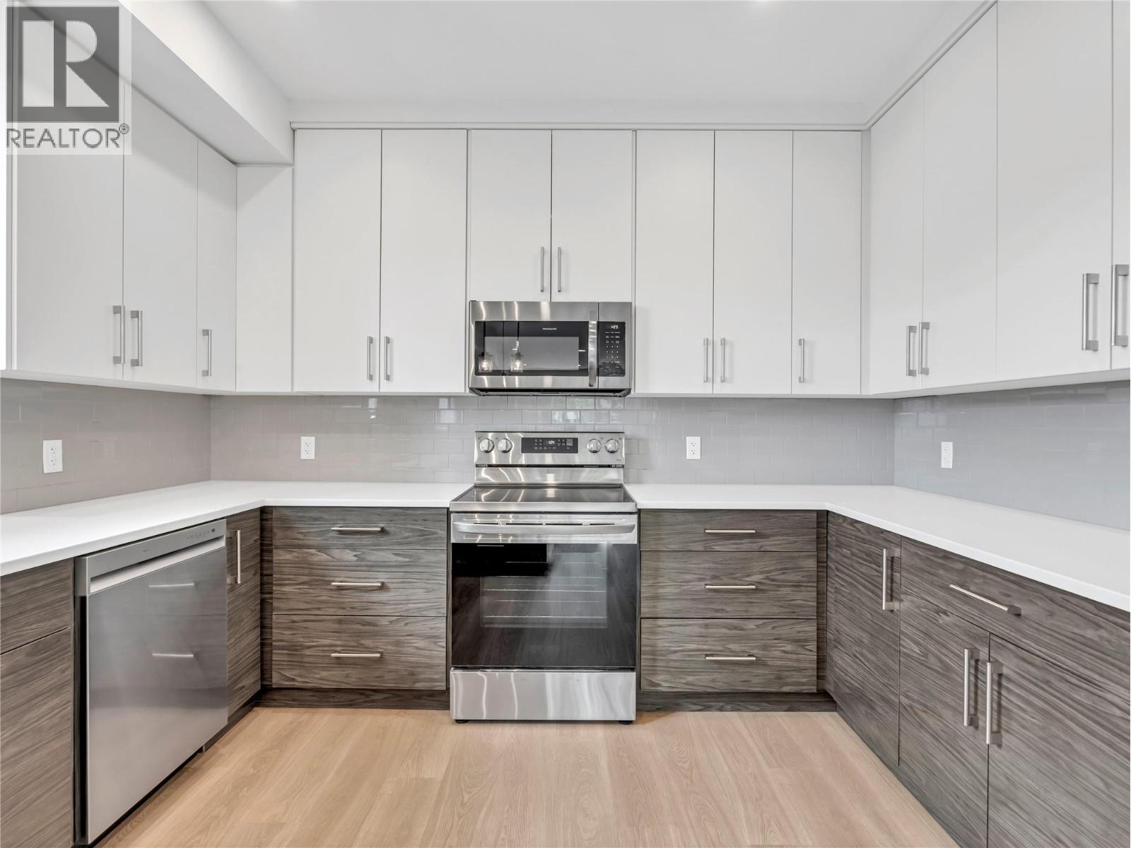 102 453 MAURICE Street, Penticton