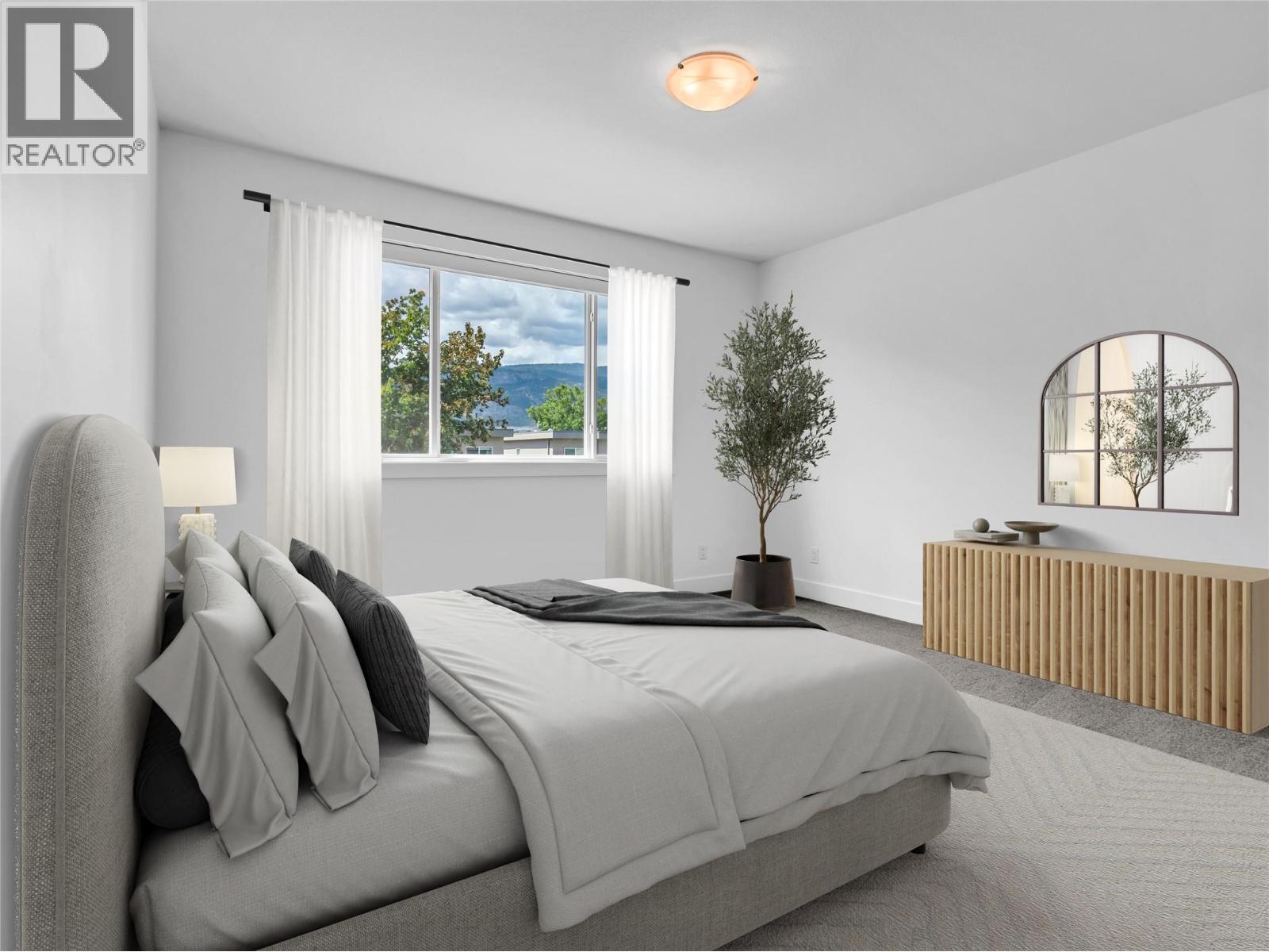 102 453 MAURICE Street, Penticton