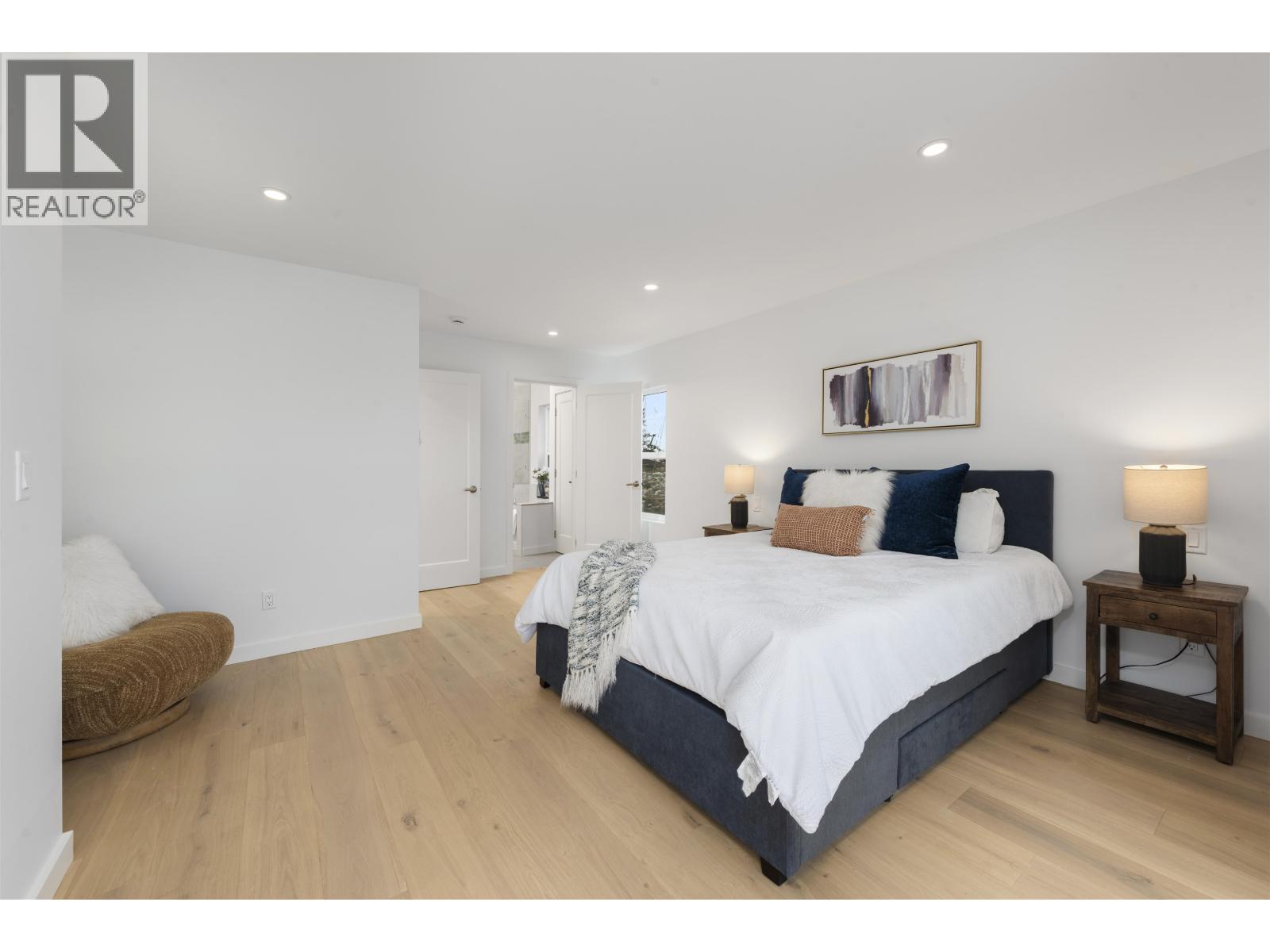 6911 GRAYBAR Road, Richmond