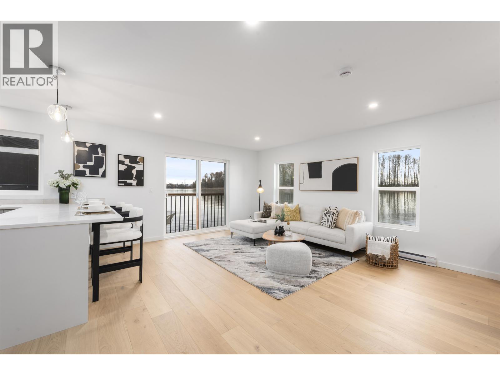 6911 GRAYBAR Road, Richmond