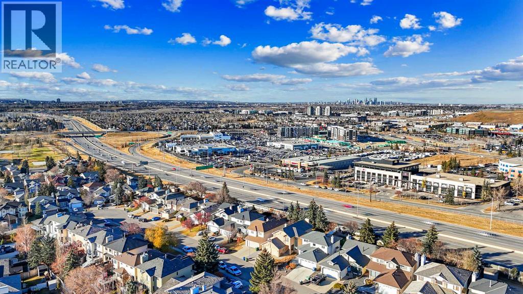 Single Family House for Sale in  Douglasbank Rise SE Douglasdale/Glen Calgary 