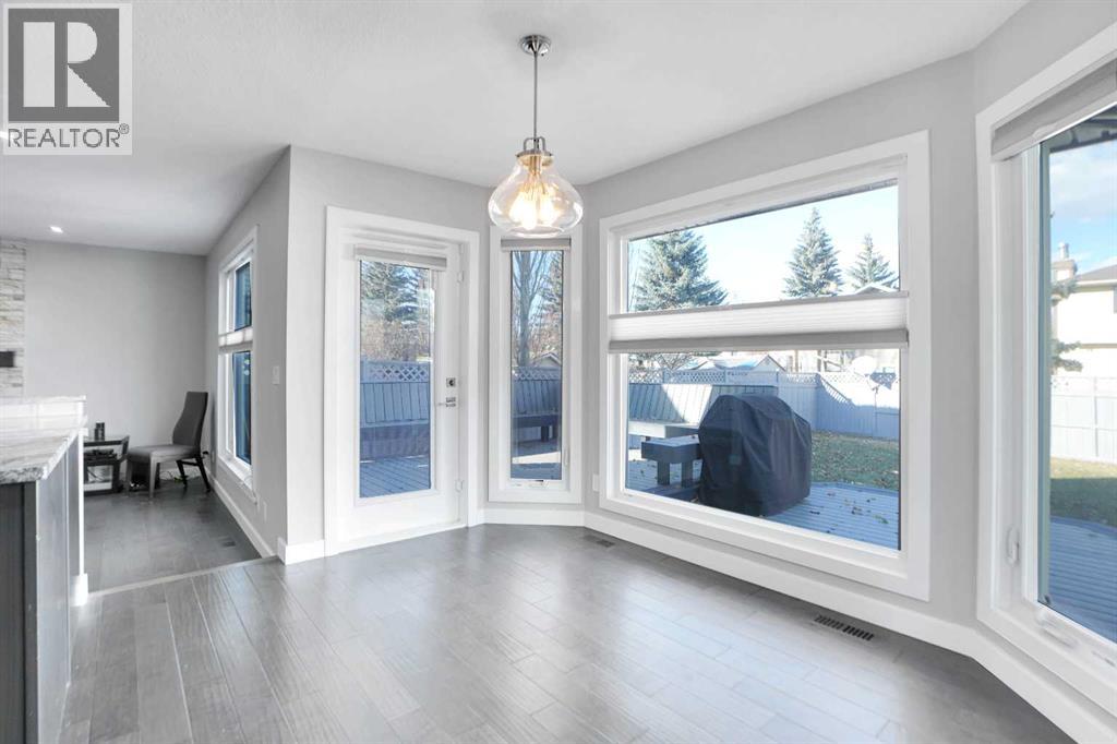 Single Family House for Sale in  Douglasbank Rise SE Douglasdale/Glen Calgary 