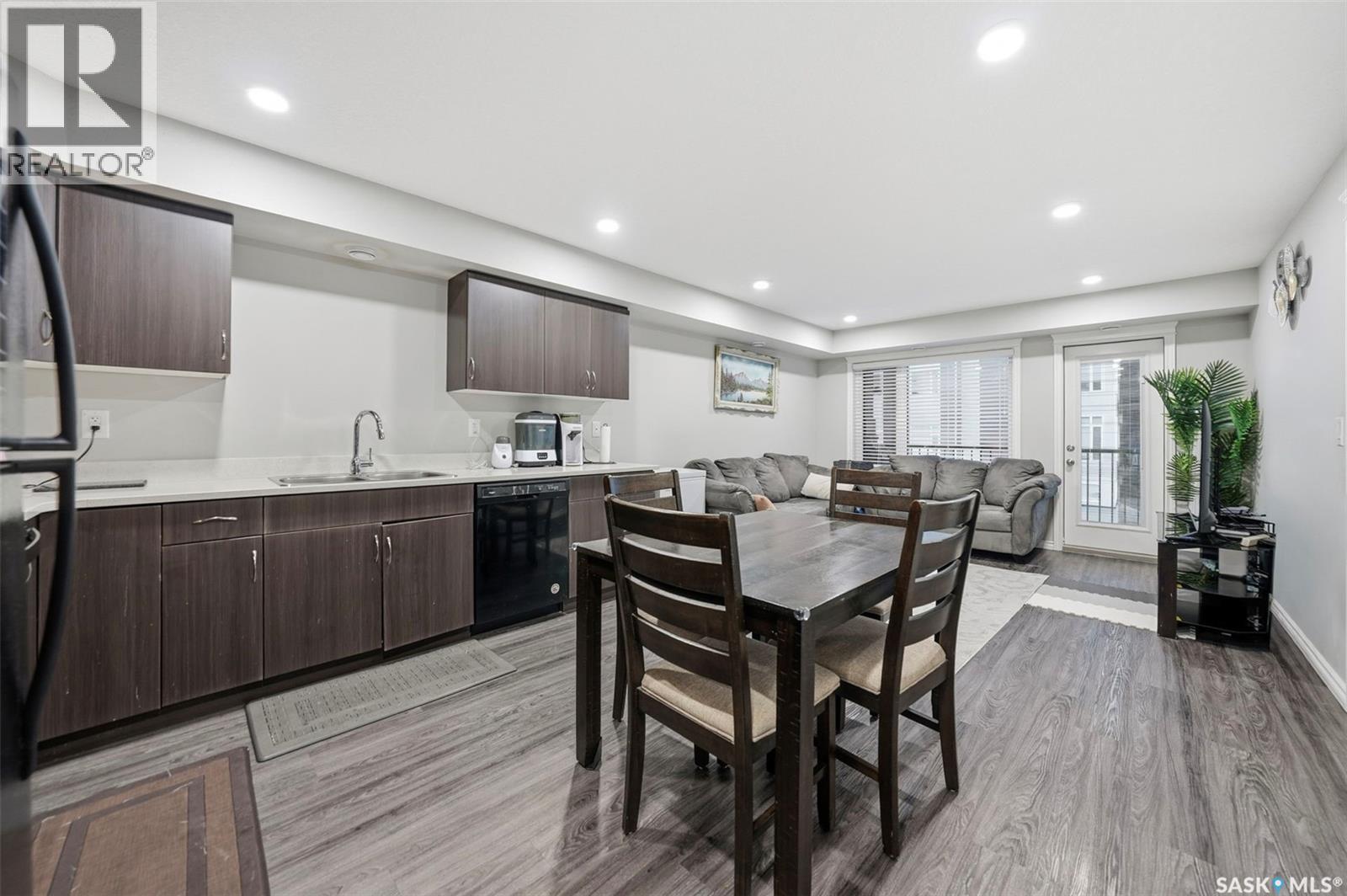 Single Family House for Sale in   Akhtar BEND Saskatoon 